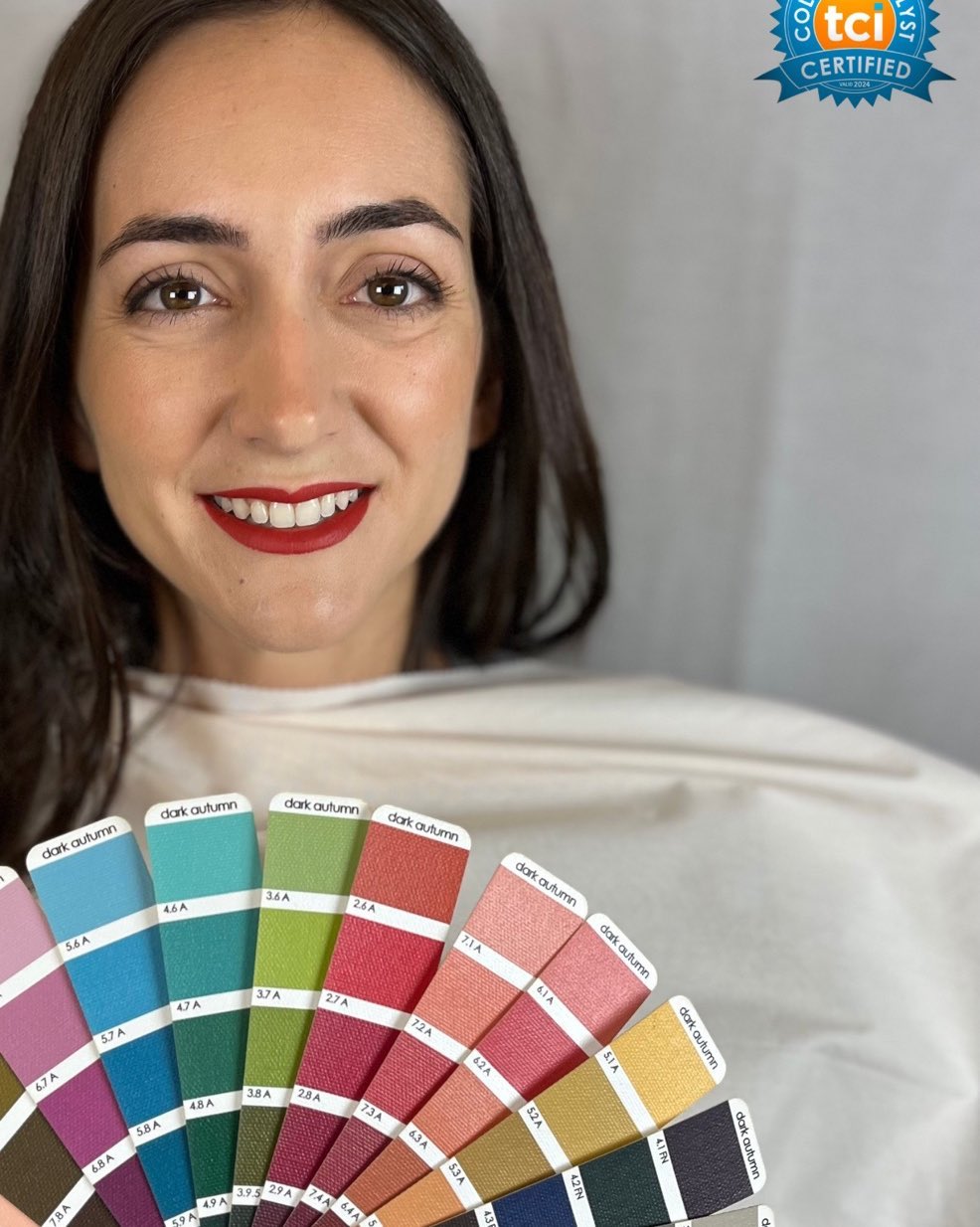 White.
Rich? Clear? Bright? Warm? Creamy? Soft? A TCI Analyst can help you know for sure!!