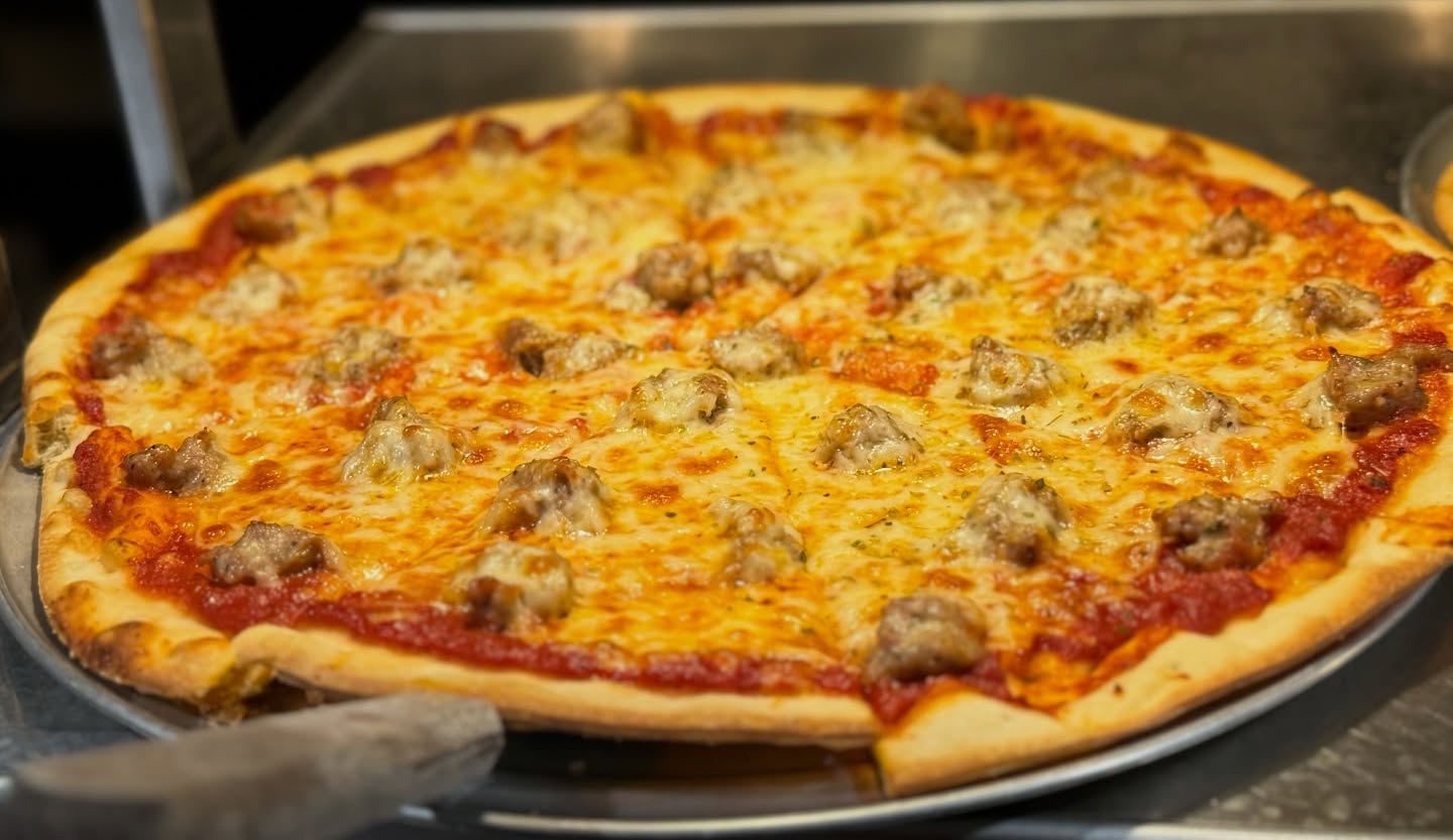 We’re open today 🍕
Dine in, carryout, or let us deliver to you! We’ll take care of dinner!
Drive safe and stay warm!