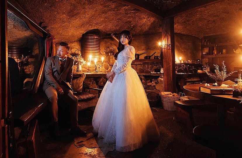 A gorgeous evening for this couple at our exclusive @underhillvalley 🥰💫 thank you @baeranran !!