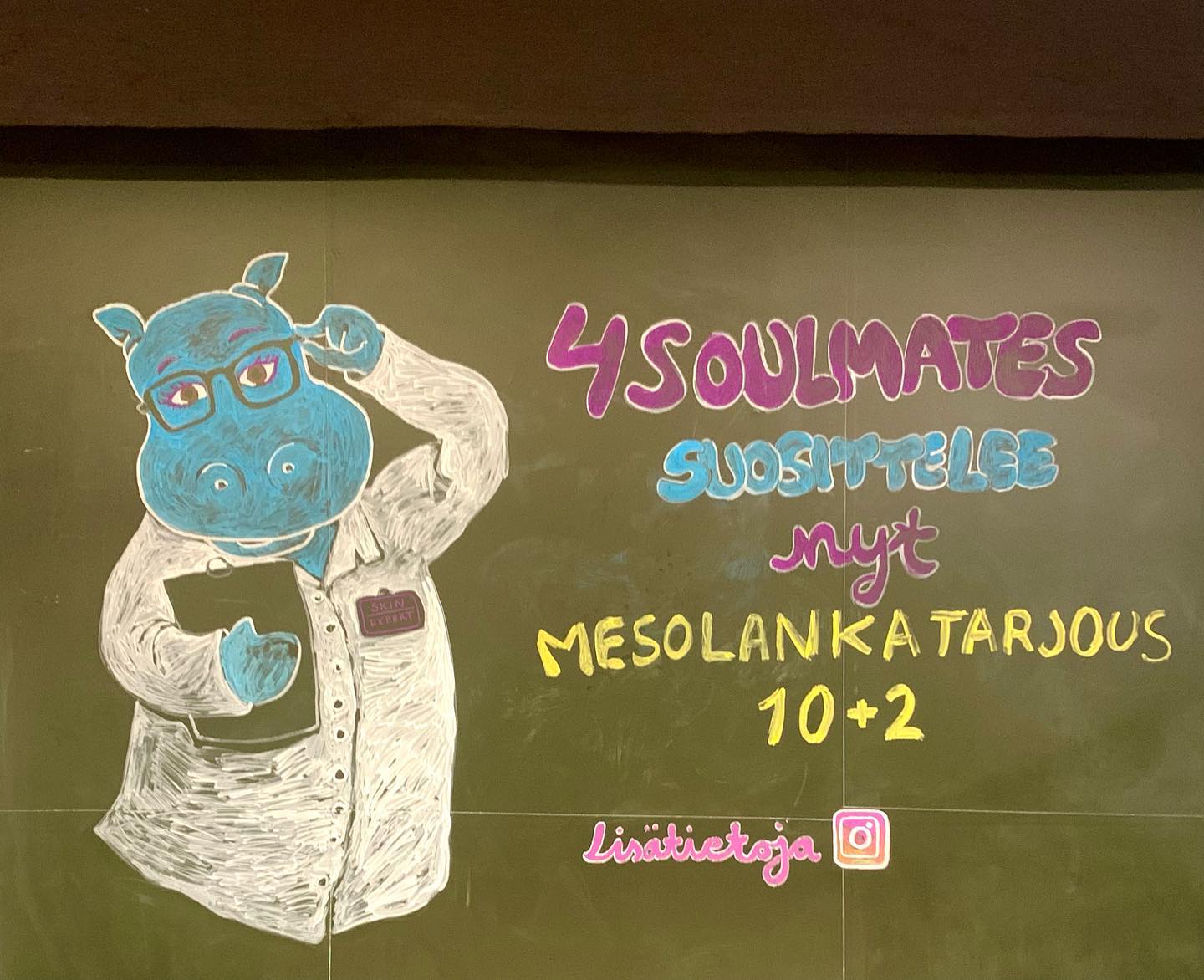 Väsyttääkö talvi 🥱? Kaipaatko pientä kohennusta kasvoillesi 💆🏻♀️? Varaa aikaa turvalliseen ja tehokkaaseen mesolankahoitoon. Hoidon tulokset näkyvät hieman heti ja lankojen sulaessa ihoon muodostuu koko ajan uutta kollageenia. T