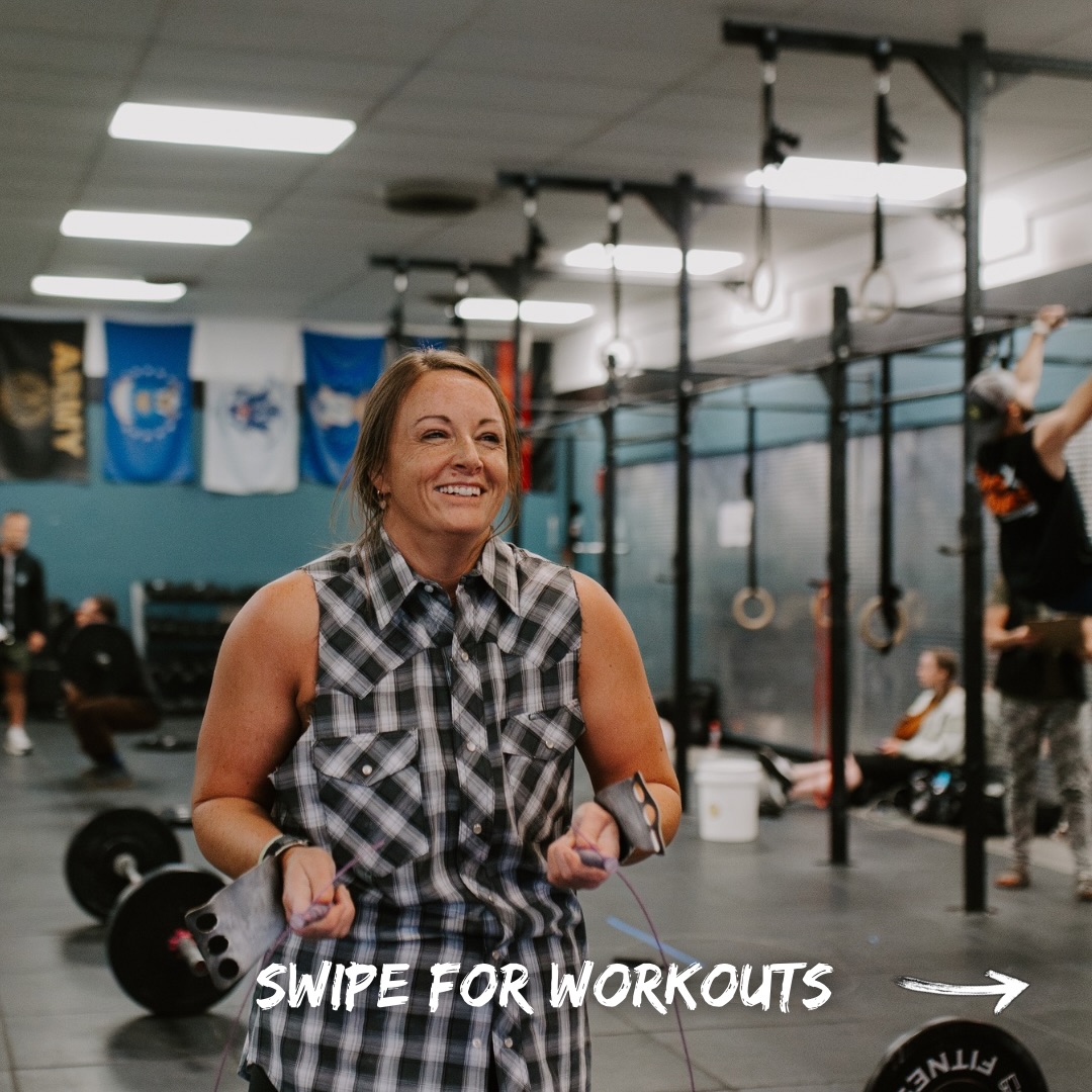 🧊 THE COLD FRONT HAS ARRIVED! 🧊
The weather is freezing, but these workouts are straight fire. We’re hitting heavy 4x3 sets all week—let’s see that strength! 🏋️♂️
THE WEEKLY LINEUP:
MON: “Snow Day” – Wall Balls + Box Jump Overs. Nowhere to hide! 🌨️ (Strength: Deadlifts)
TUE: “Frostbite” – Row Sprints, C&J Skill, and Burpees. Full gas tank only. ⛽ (Strength: Clean & Jerk)
WED: “Cabin Fever” – 3-min AMRAP intervals. Sneaky upper body pump. 🪵 (Strength: Back Squats)
THU: “The Thaw” – Echo Bike Sprints. 1:5 Rest—send it! 🚲 (Strength: Shoulder Press)
FRI: “Open 15.1” – T2B, Deadlifts, and Snatches. Classic Open chaos. 🏆 (Accessory: Post-WOD lift)
SAT: “Cold Front” – Partner 20:00 AMRAP. DUs, Thrusters, and Shuttle Runs. 👯♂️ (Accessory: Lower Body Pump)
Which “Winter” workout are you most ready for? Tag your Saturday partner below! 👇