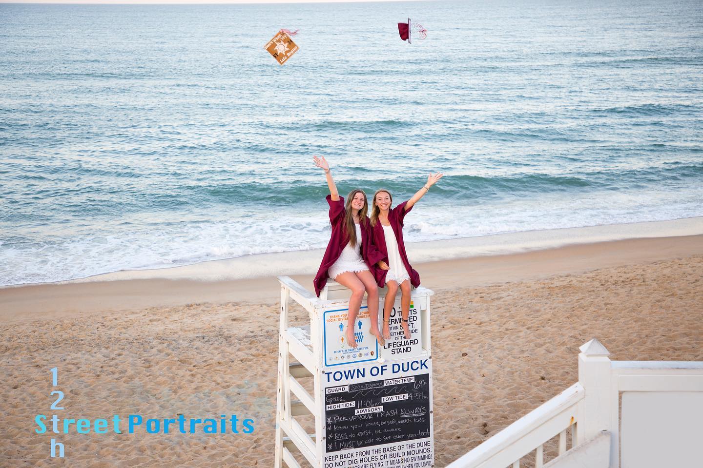 That Friday Feeling! 🙌🏼 We have loved getting to spend some time with graduates of 2020 this year! We see how hard it has been and we are so sorry for the things you missed out on but here at 12th Street Portraits we are in awe of the strength, resilience and positivity of all of you that we’ve met on the beach!👩🎓👨🎓 #12thstreetportraits #obx #outerbanks