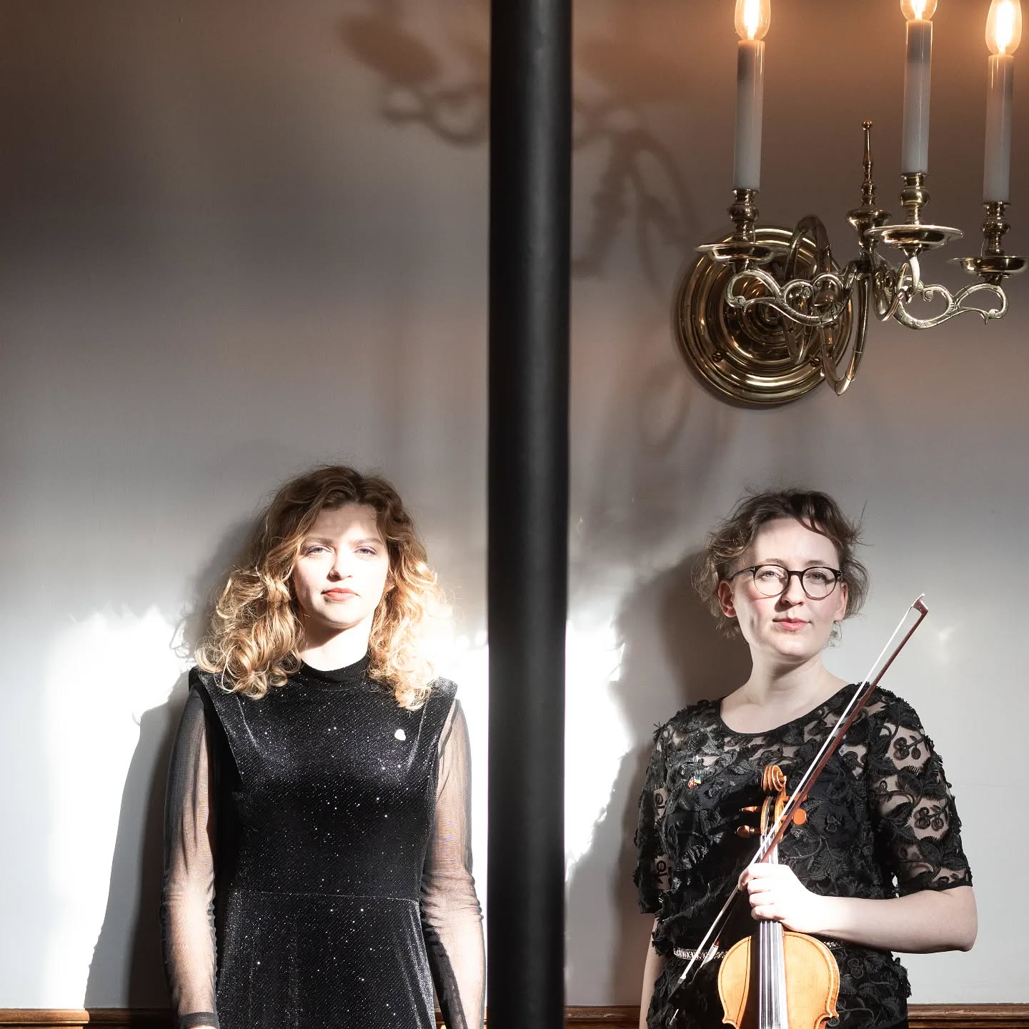 • • Join us at 🌟 @sanktjakobskirke 🌟 on Friday May 31 at 5 pm ! @enpianist and I will perform a vast and beautiful recital consisting of Nordic and Slavic compositions by Grieg, Nielsen, Gade, Lera Auerbach, Yevhen Stankovych and Victoria Poleva 🫶♥️⚡️🔥 Hope to see you there!