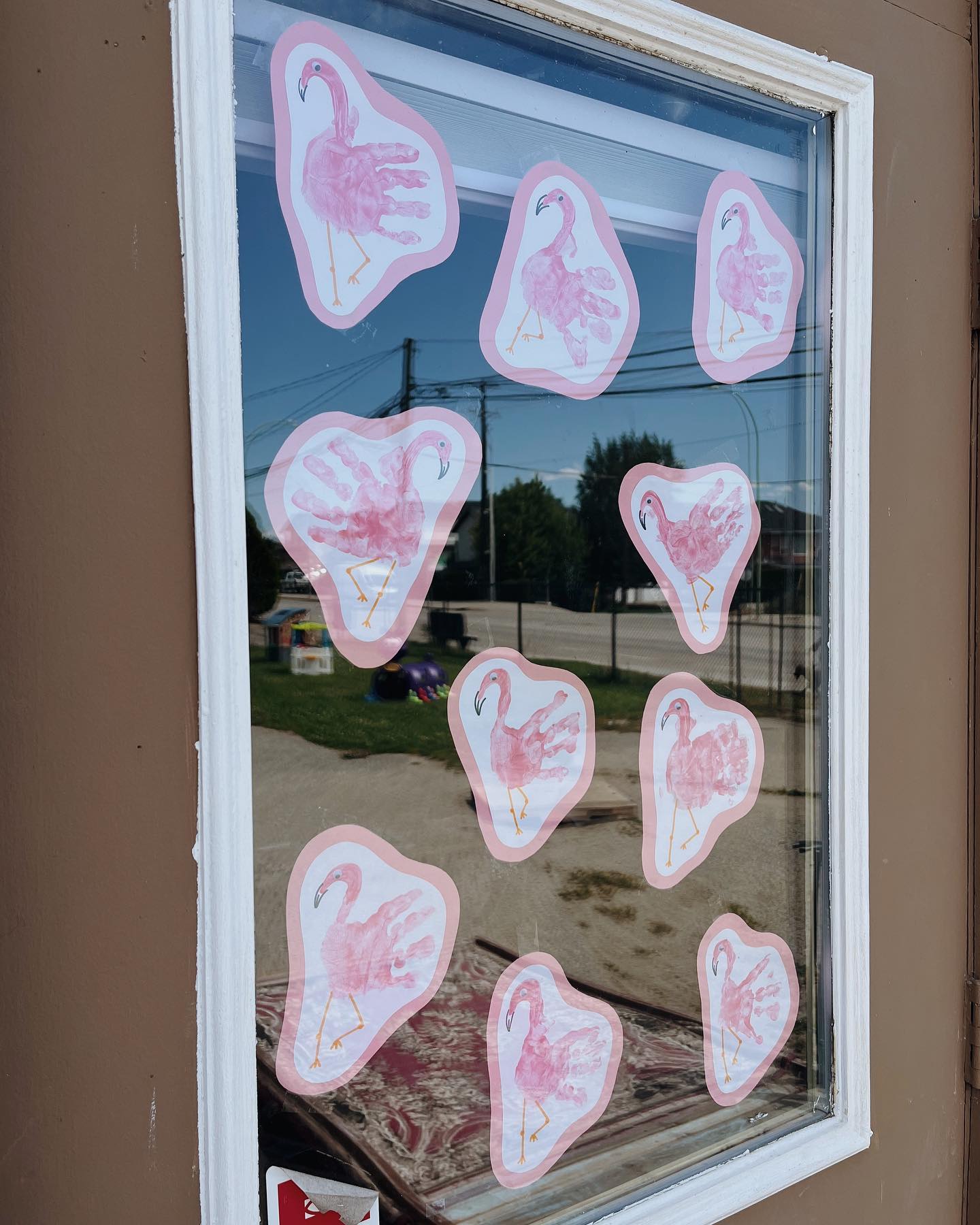 Hi Flamingos!! 🦩🦩🦩
.
.
.
#childcare #artsandcrafts #kelownachildcare #smallbusiness