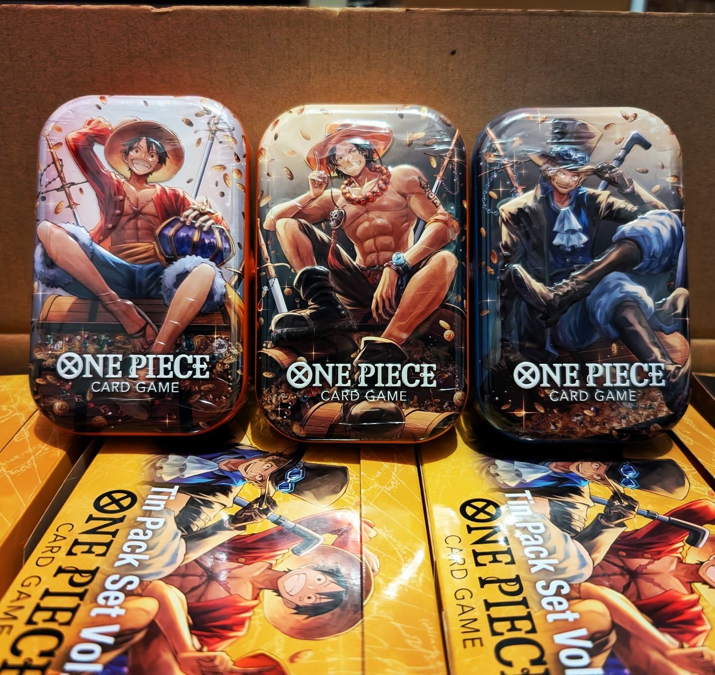 Just 3 chill dudes 😴
TS-02 is releasing this Friday, and these tins look insane!
We're dropping these exclusively via our Discord to try and get them to collectors and players, so come join our little community 🥰
#OnePieceCards #OnePieceFans #OnePieceCollectors #OnePiece #OnePieceTCG