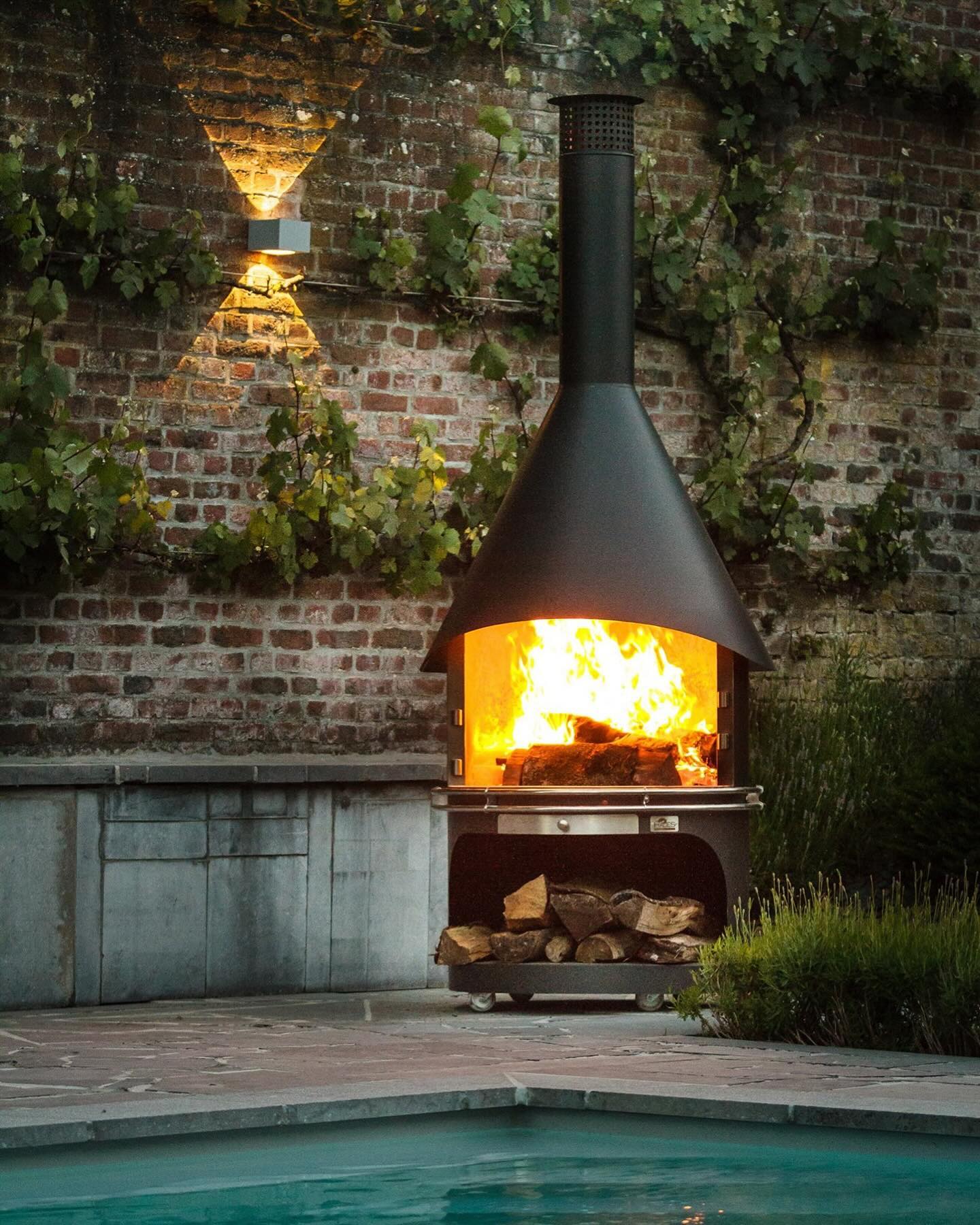 Not just a grill, it’s a statement piece. The Kimba Sonsy brings style and elegance to any backyard 💫 #woodfire #bbq #grill #kimba #sonsy