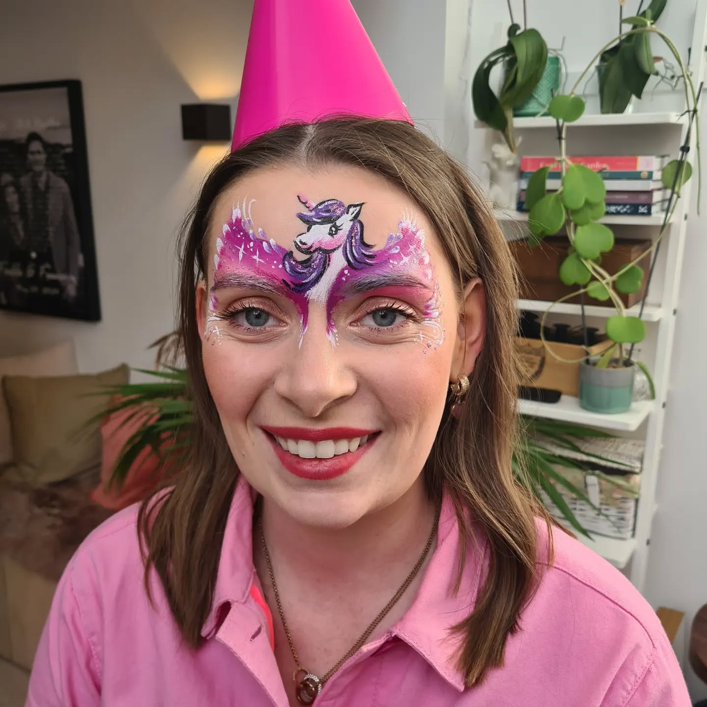 Pink and purple unicorn to match the pink jumpsuit at this surprise 30th birthday party 💜❤️🎊
.
#facepaint #facepainting #unicorn #surpriseparty #facepaintfun #adultfacepaint #entertainment #londonfacepainter #facepaintlondon #southlondonfacepaint #thorntonheath #crystalpalace #pink #pinkislife #artycatfaces #lovemyjob