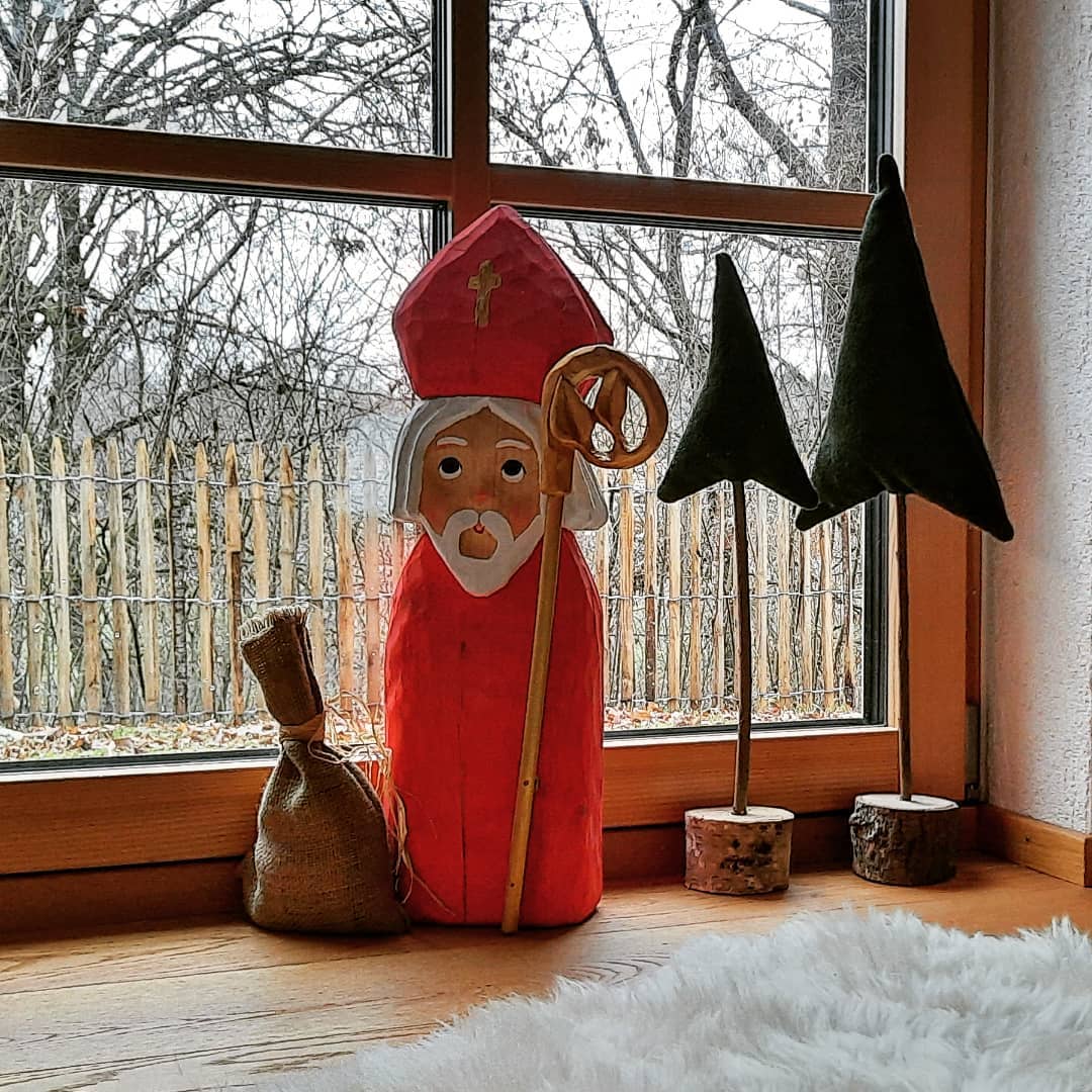 Am Nikolaustag können wir lernen, dass es die kleinen Dinge des Lebens sind, die die größte Freude bereiten!
In diesem Sinne einen schönen zweiten Advent und einen schönen Nikolaustag 🌲🕯🌲🕯🌲
#saaldorfsurheim #berchtesgadenerland #nikolaus #staadezeit #gemeindesaaldorfsurheim