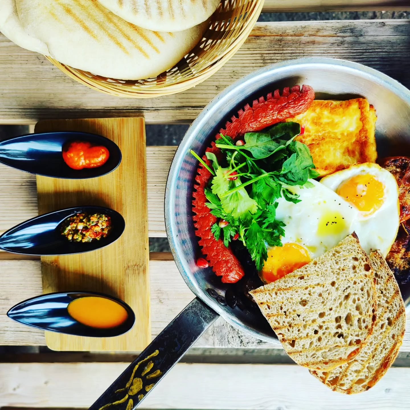 Breakfast Skillet ππ³
...........................
#sunnyhillcafe #sunnyhillpark #hendon #millhill #colindale #edgware #finchley #instacafe #cafeinthepark #londonparkcafes #cafesofinstagram #logcabin #cafelogcabin #alfrescocafe #rustic #londonfoodies #londonfoodblog #eatoutlondon #londoneats #brunchlondon #breakfastcafe #lunchclub #breakfastclub #parkcafe #londonparks #breakfast
#fyp