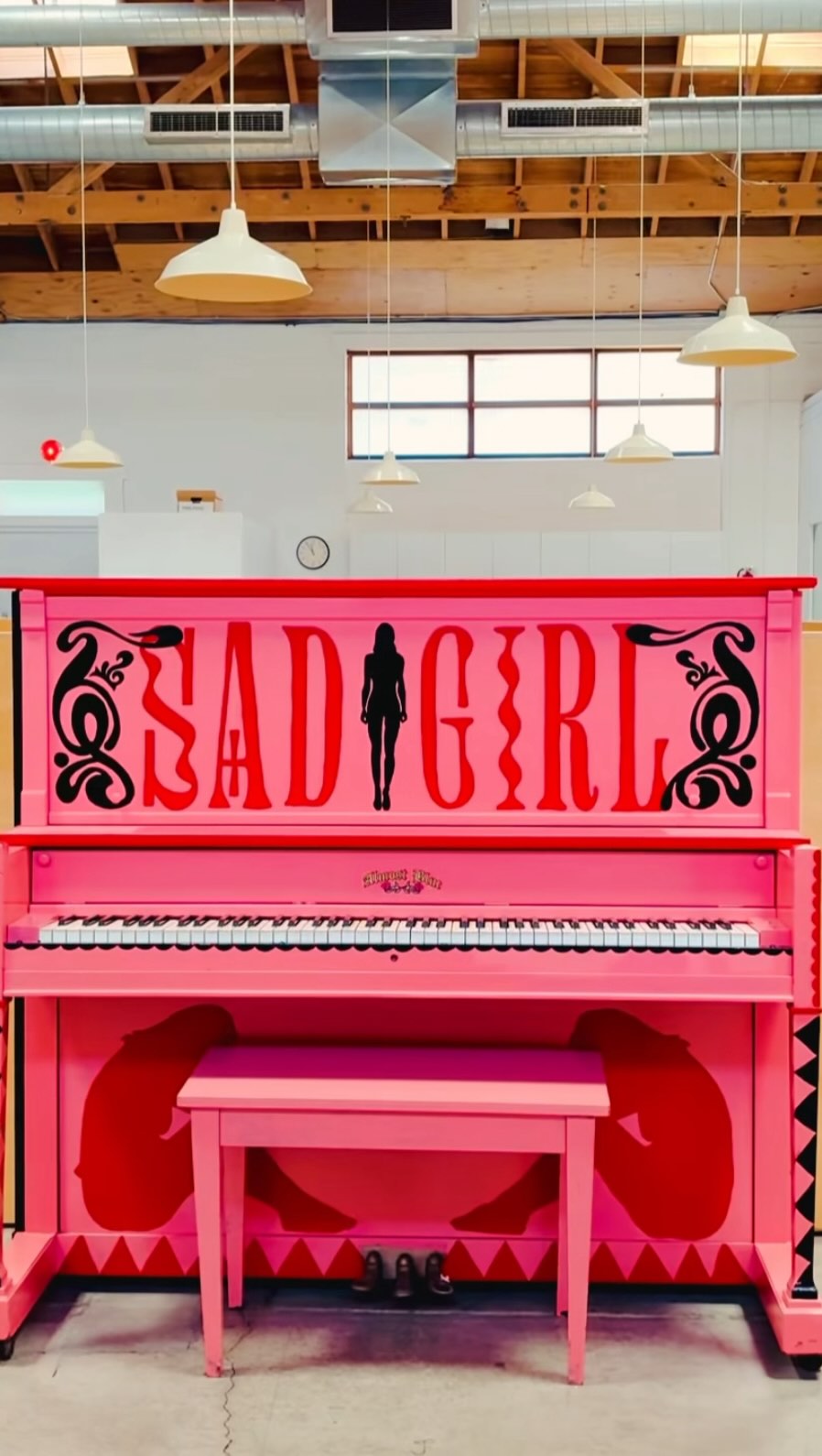 âSad Girlâ has found her home in our All One! music studio at @thecapocenterâexactly where she belongs!
So grateful to @aaronroseofficial for your beautiful artistry and for giving her a place with us. đ
.
.
#piano #musicstudio #sadgirl