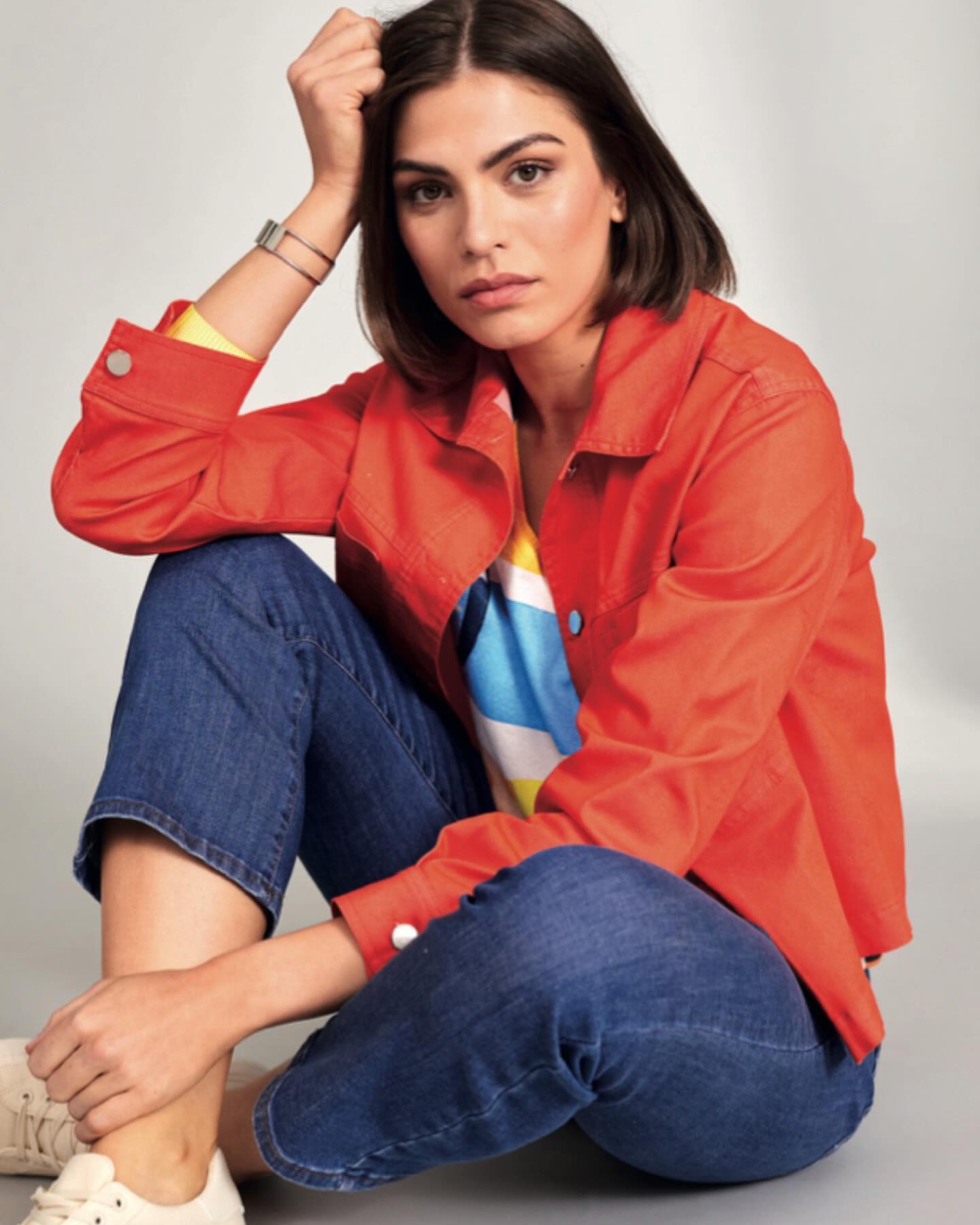 Casual never looked this good!
#jeanjacket #orange #TorontoFashion #AnnexToronto #SeatonVillage #TorontoFashion #Europe #Fashion #SpringFashions #NewArrivals #Spring
#WomensClothing #ShopLocal #EuropeanClothingToronto #CanadianArtist #CanadianJewelleryDesigners
#handmade
#shoplocal
#fashionista