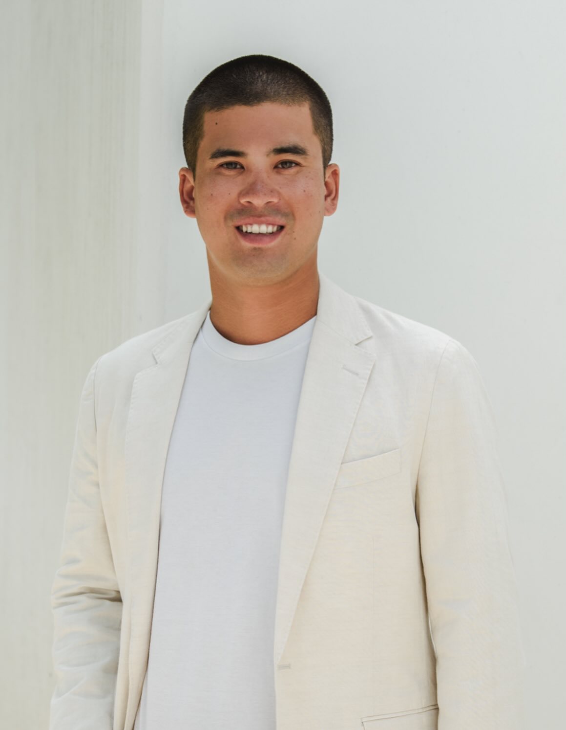 Agent Highlight
Ryan Tooley
Realtor Associate | Property Management
RS-86261
With a strong foundation in property management, Ryan brings a thoughtful, strategic edge to real estate. Having helped manage over 50 residences in Ward Village previously, he offers an insider’s understanding of the neighborhood and its distinctive condominiums — knowledge you simply can’t Google.
That hands-on experience translates into smarter guidance, sharper insight, and a seamless experience whether you’re buying, selling, or renting. If you’re navigating Ward Village, you want someone who truly knows it — and lives in the details.
Expertise Matters.
Your trusted Ward Village advisors.
Start the conversation (contact link in bio)
#hawaiiluxury #hawaiirealestateagents #honolululuxuryrealestate #kakaakocondos #wardvillage