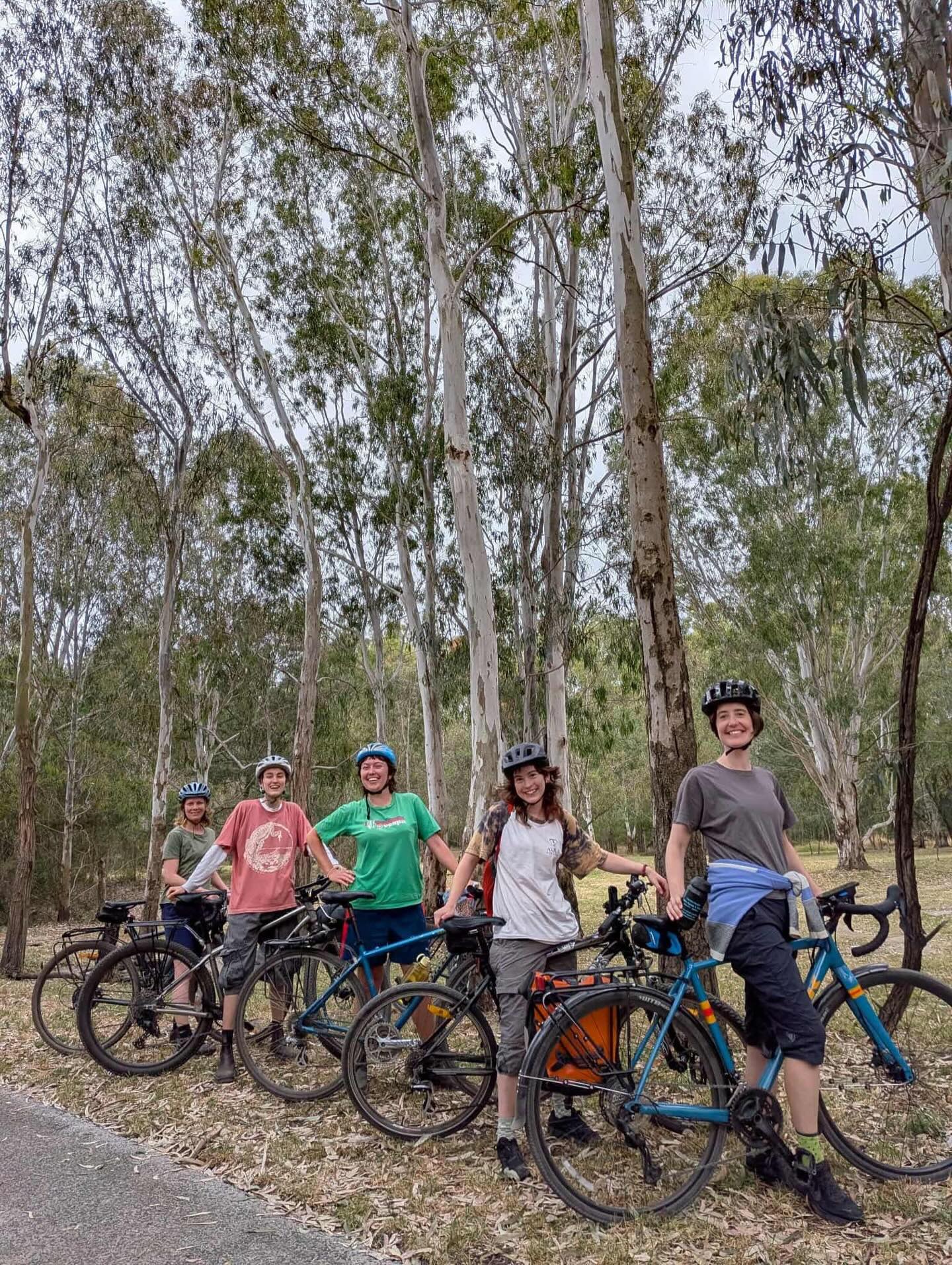 Whew, today was a hot one! Weather is gonna be nice and cool for our regular Durt ride tomorrow (Wednesday)! Come enjoy some river time with lovely company. Darling Gardens, 6:15 for 6:30 roll out. Bring lights and a lock. All experience levels welcome!