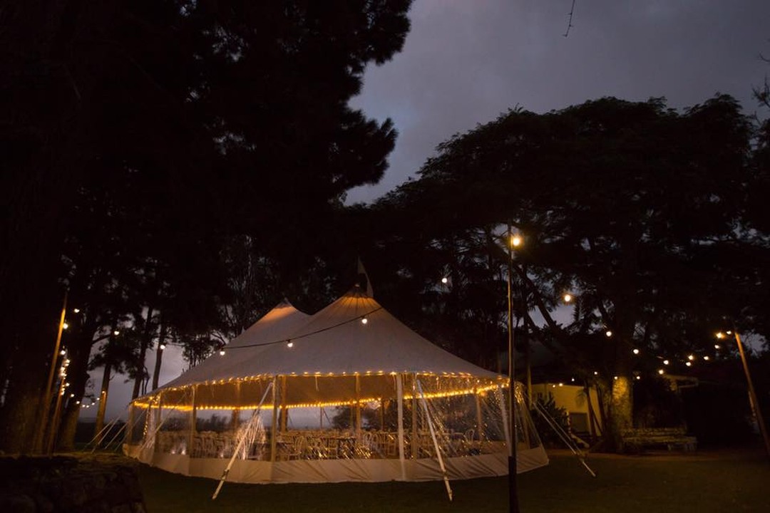 Beautiful by day, beautiful by night & the perfect all weather option with unobtrusive clear walls when required 👌