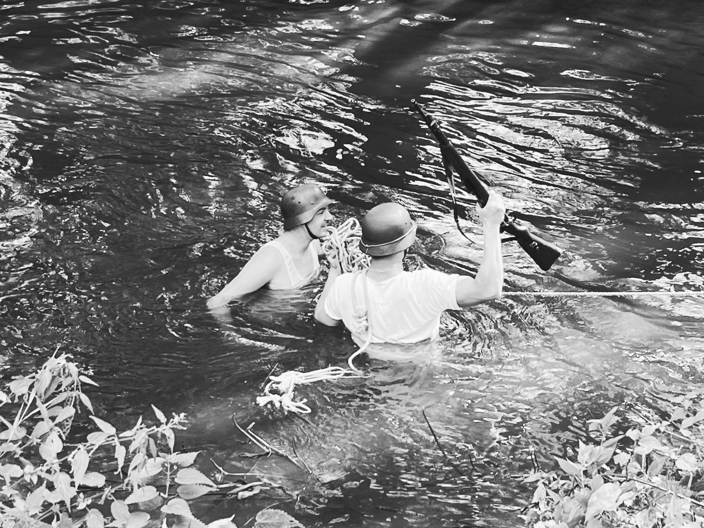 Last event in son(NL) we did a water crossing with our group
➖➖➖➖➖➖
#krieg #reenactmentgear #ww2 #pioniere #drk #officer #germany #deutschland #austria #worldwar2 #heer #Funker #ww2reenactment #mountaintroops #gebirgsjäger #sanitäter #nonpolitical #edelweiss #gbj #gebirgsjager #reenactors #reenactment #german #soldier #sanitater #jager #ww2german #reenactor #panzeralarm
📸© @geb.jag.r.100
➖➖➖➖➖➖
🔎We are a Gebirgsjäger reenactment group stationed in the Netherlands. We mostly participate in events in Belgium, the Netherlands and Germany. If you are interested in joining our group, you can send us a message!
➖➖➖➖➖➖
© All copyright belong to their respective owners
➖➖➖➖➖➖
⚠️ This page is Non-political,
Any comment inciting hatred, discrimination or violence will be deleted
➖➖➖➖➖➖
✏ Comment and tag your friends!
➖➖➖➖➖➖
Check out my kameraden:
@gebirgs.sanitats.abtl.95
@helferinnen
@historicalwarfareinc
@the_dutch_historian
@die_gespenster
@edelweissgruppe