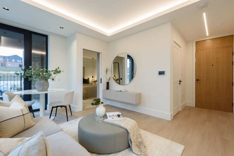 ArtScene is reaching its final chapter.
With homes now exchanged and completions approaching, this is a development that’s coming together exactly as envisioned.
A project we’re incredibly proud to see reaching this stage.
Development: Artscene
Agents: @core.london
@astonrowe @hamptons1869