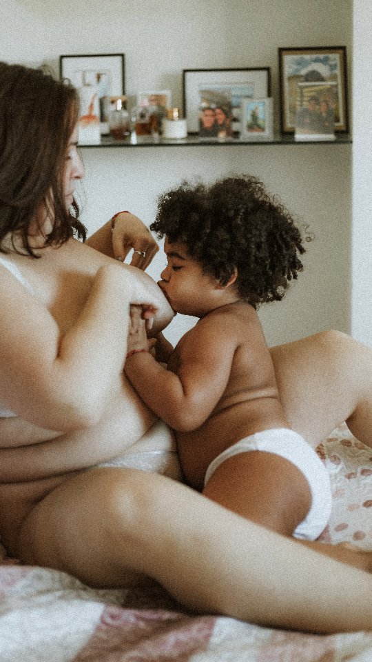 Este es mi outfit de editar en estos días de lluvia y frío 😅😂
¿Qué te parece?
#reallife
#fotografialifestyledefamilia
#unpocodehumor
#nosoyinfluencer