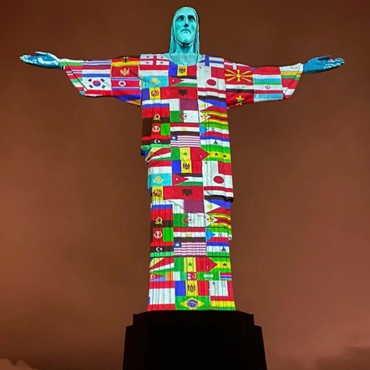 The most iconic landmark of Rio de Janeiro, Christ the Redeemer statue, has served as a canvas to portray flags of countries all over the world that are fighting the new Coronavirus outbreak. All of us at LATC are working from home right now, but we are already looking forward to welcoming you in our city once the situation is under control. For now, our thoughts and prayers are with the people and families whi fell victim of COVID-19. This too shall pass! Stay home and keep safe!