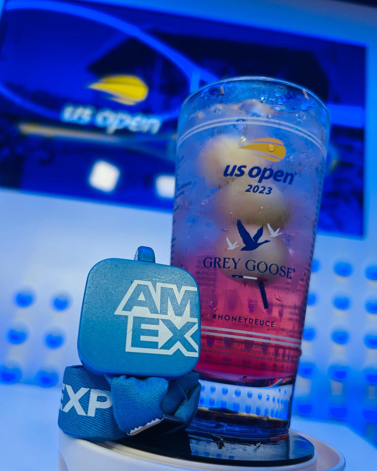 The best doubles team in @usopen history, hands down. #AMEX #honeyduece 🎾