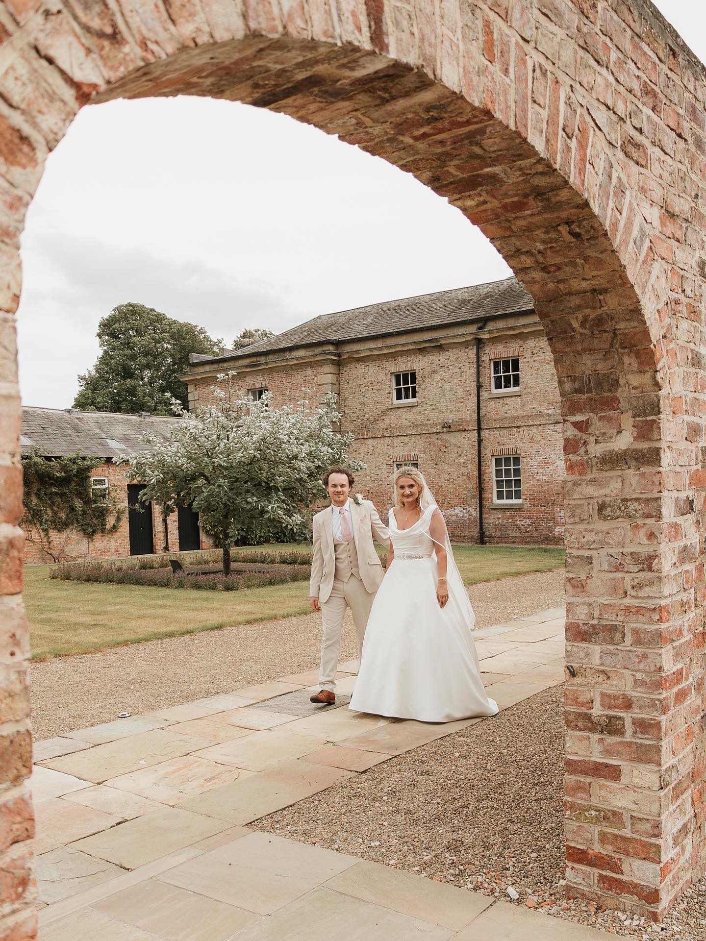 A stunning venue for an amazing couple…
@newbyhallandgardens was an absolutely gorgeous venue. Elegant architecture, meets breathtaking gardens and pockets of secluded places for couples portraits.
Mix together the beautiful summer weather, and this gorgeous couples wedding was an absolute dream. I have some new and exciting venues to visit this year, and of course am excited to return here.
What other venues are a must to visit?
#harrogatewedding #harrogateweddingphotographer #leedswedding #leedsweddingphotographer #yorkshirewedding