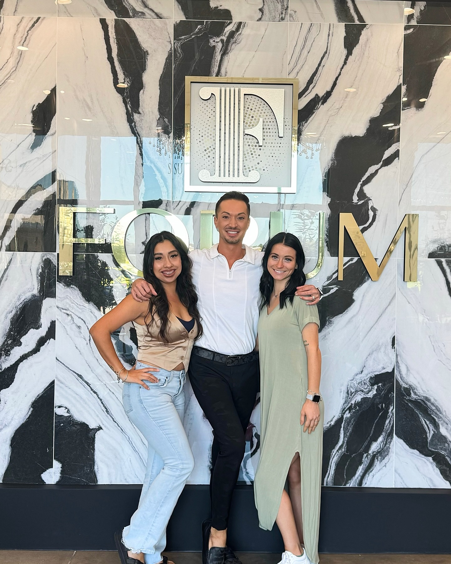 Dear Valued Clients,
I hope this post finds you well! I wanted to take a moment to let you know that I have recently made a move and am no longer at Salon Avenue. My new location is at Forum Beauty, and I am excited to continue offering you the same great service in this fresh, beautiful space.
Additionally, I want to introduce K’Leigh , who will now be assisting me at the salon, as well as another amazing stylist, Stephanie, who is also joining me on this journey.
Together, we’re committed to ensuring that all your beauty needs are met with the same care and attention you’ve come to expect.
If you have any questions or would like to book your next appointment, please don’t hesitate to reach out. My email and phone number will be at the bottom of this post. I look forward to seeing you all soon at Forum Beauty and continuing our journey together!
Warm regards,
DustynNathanielStyling 🫶
DustynNathanielStyling@gmail.com
(912)614-3422