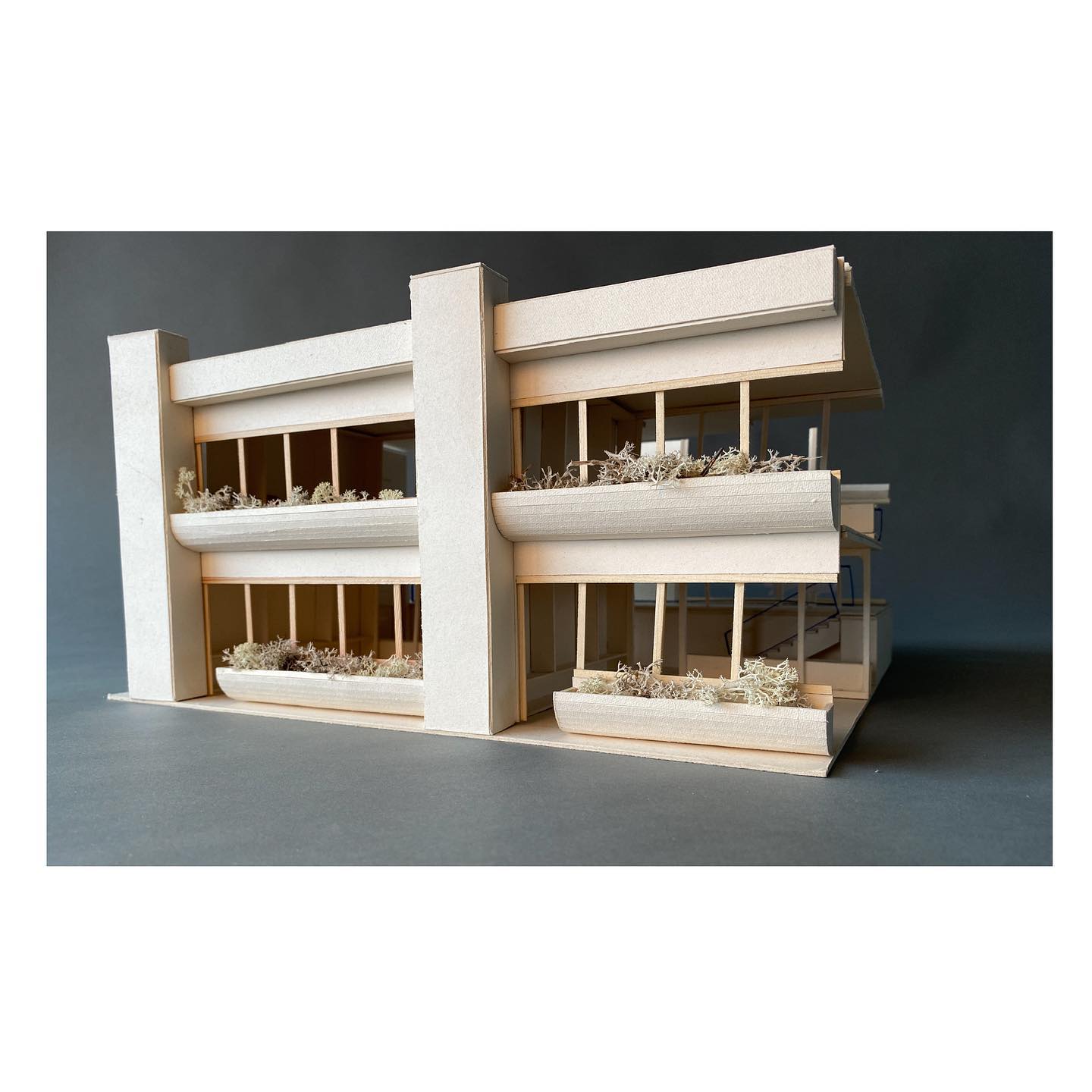 Project 2
BACK TO SCHOOL
Facade Model Scale 1/50
Each classroom has a private garden balcony attached to the form giving architectural element of the project, the extended shelves, inspired by Kengo Kuma 🇯🇵
facade modeling by @xela_mns
#architecturedaily #architecturedesign #architecturemodel #architecturemodels #archisource #ideas #universityarchitecture #new #handcrafted #handcraft #scalemodelling #instaarch #arquitetura #arquitectura #architect #archiprix #arq #thebestnewarchitects #archilovers #archilover #archistudent #studentdesign #newarchitecture #newarchitects #architectureporn #photographyarchitecture
