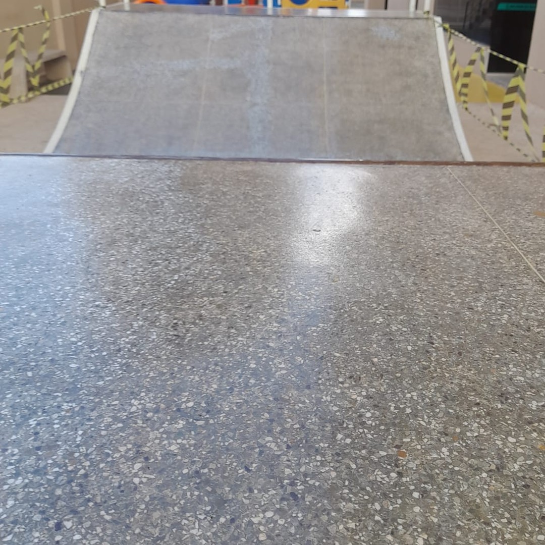 Manutenção em pista de Skate!
.
#engenhariacivil #engenhariacondominial