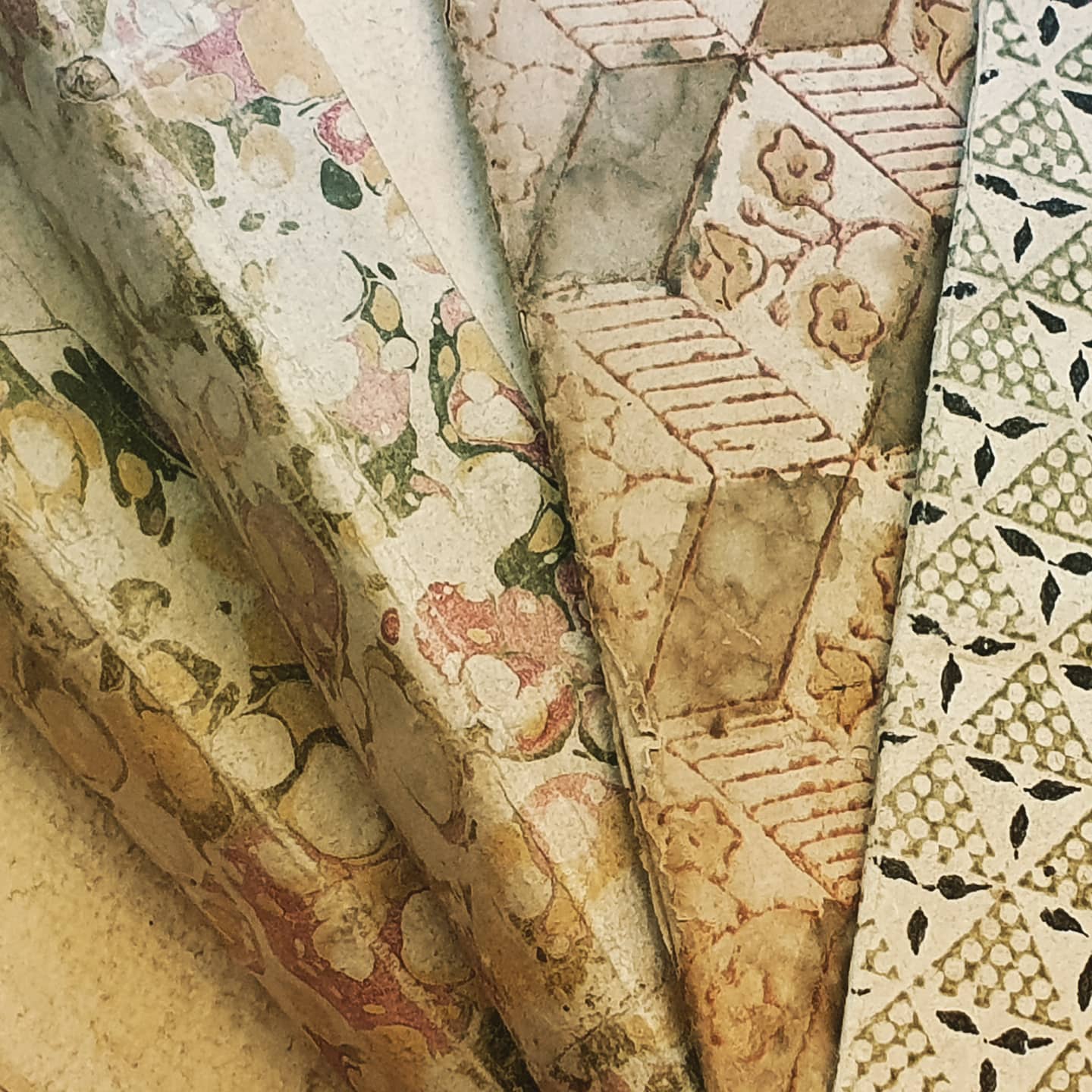 Carta rustica bindings from the 17th & 18th centuries #finebinding #italianbook