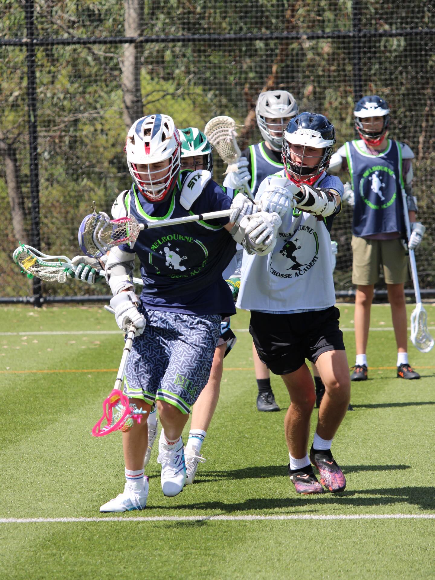 Our over-12 Boys had a fantastic time learning new skills and drills with Coaches Chad, Shane, Chad and Devon over the two-day holiday camp. They also had the opportunity to work with the u16 Australian Boys Sixes coach Gareth Allen, as well as mix with boys from other clubs including @mcclacrosse @footscraylacrosseclub @surreyparklacrosse @caulfieldlacrosse and @altonalacrosseclub
Photo credit: Lynda Fletcher
#melbournelacrosseacademy #mla🥍 #lacrossecamp #lacrosseskills