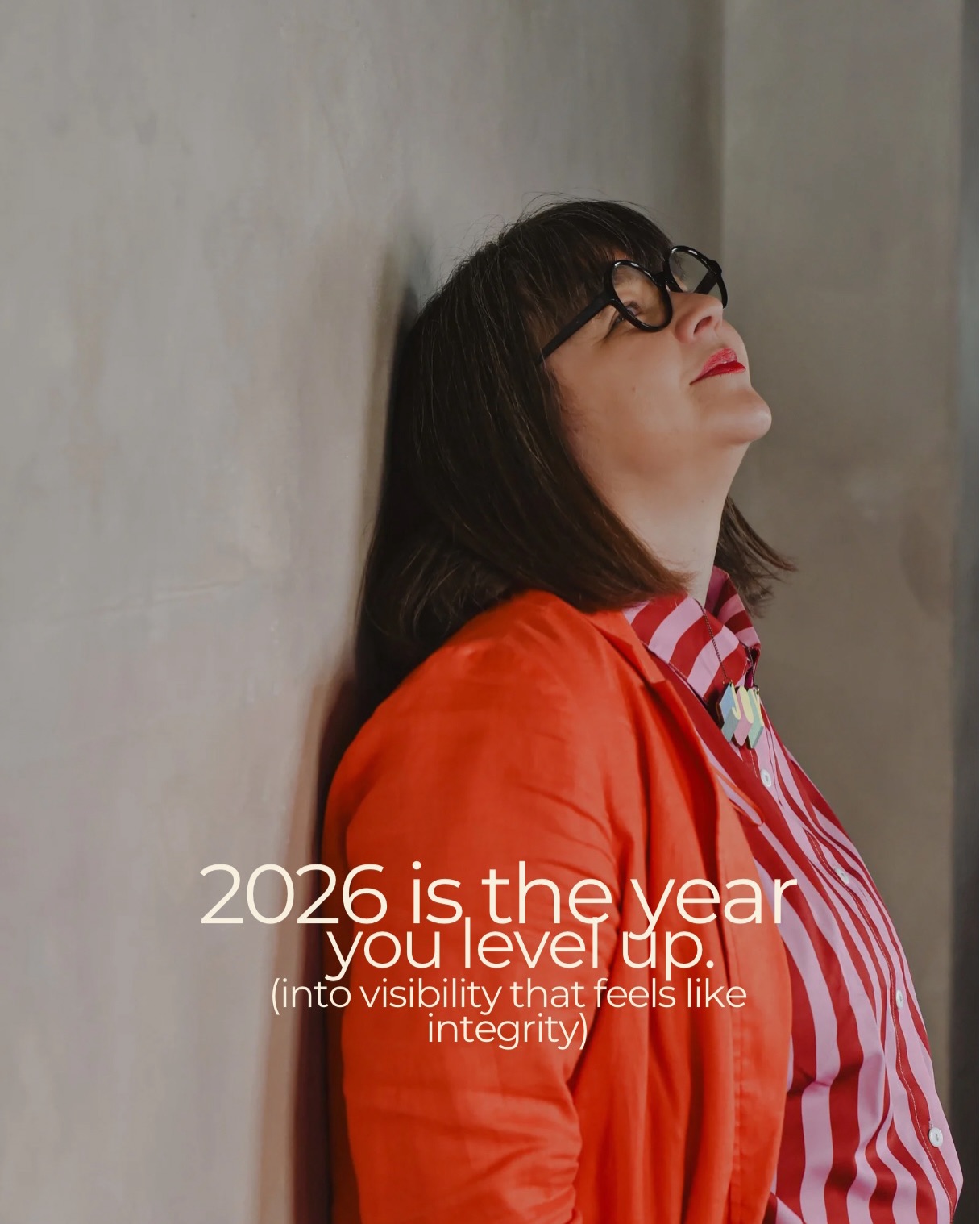 Hello you. Hello 2026.
I haven’t been in this space much lately. I needed time to sit with blank pages, visions, strategy, clarity. To listen deeply to what is next for me and my business this year.
And honestly… something beautiful is brewing.
I feel a new version of myself emerging. Stronger. Braver. More aligned. Rising from the ashes of everything 2025 tried to burn away.
Oh wow. What a year.
“But still, like dust, I rise.”
So much is unfolding behind the scenes and I am more than ready to level up!
Are you?
I have been speaking to so many of you who feel it too. That quiet knowing…
This is the year to stop shrinking.
To stop playing small.
To fully embody those wild, sacred dreams you have been carrying for so long.
If you are stepping into your next era, I would love to help you feel seen through my work.
Through soulful personal branding photography.
Through my Brand DNA Dive sessions.
Through VIP days.
Through Brand Soul, my membership for entrepreneurs ready to build magnetic, human brands rooted in truth and connection.
This is about attracting dream clients.
Owning your voice.
Building a business that actually reflects who you are.
Let’s go.
Tell me… what is 2026 calling you into?
I would love to hear from you!
♥️🧡🪂♥️🧡
📸 @socialsbybeth_