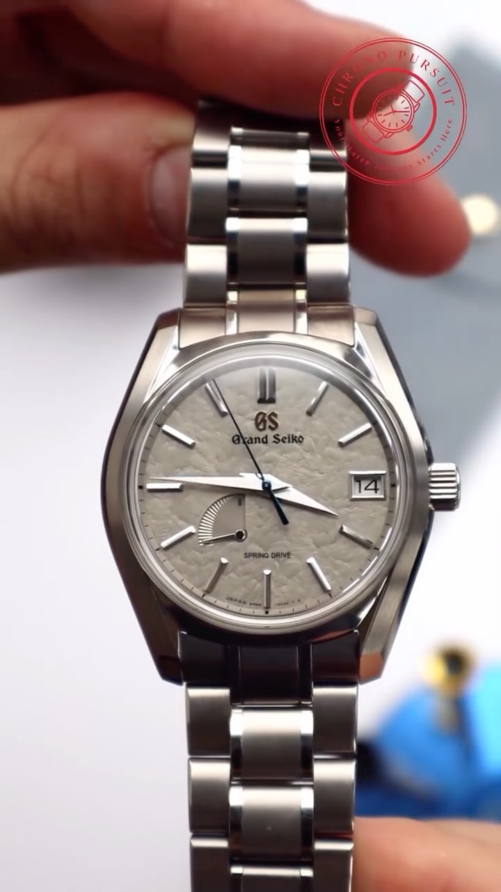 Does true perfection exist? The Grand Seiko Taisetsu might be it—understated, overengineered, and dangerously close to ruining every other watch for me 💎💯
⌚️: @grandseikousa Four Seasons Winter SBGA415
#grandseiko #watch #watchfam