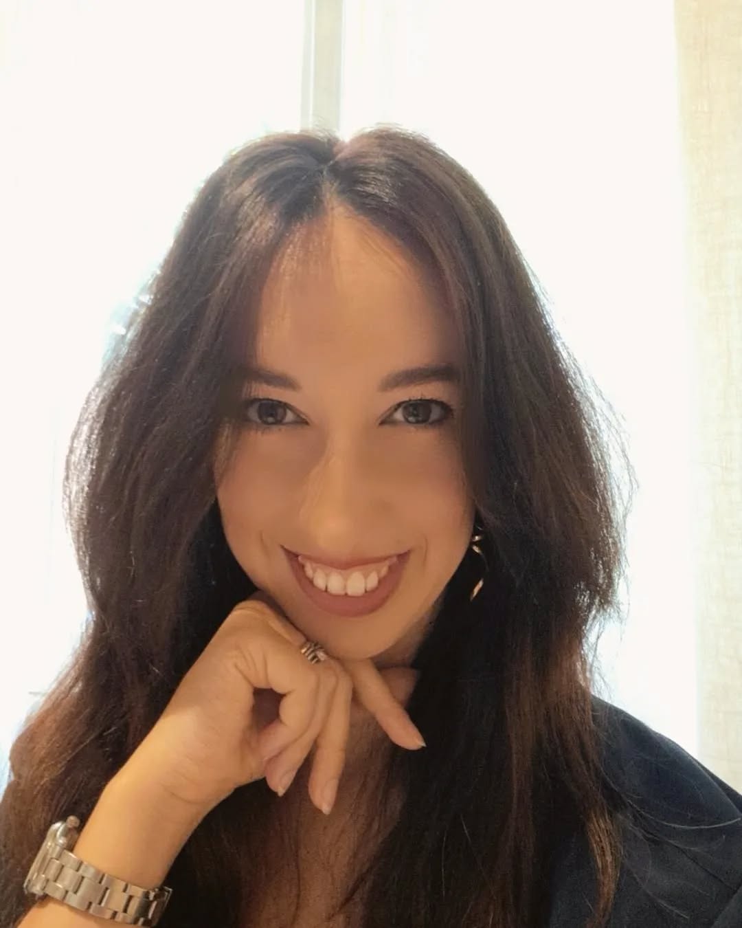 E per la #gentilezzachallenge , oggi un complimento anche a noi stessi.
Siamo le persone più importanti; senza di noi, per noi, non c'è nulla.