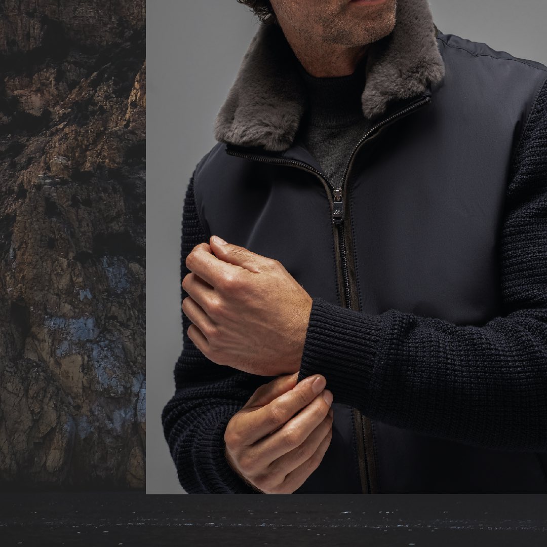 Our coats are designed for both active days and stylish nights, ensuring you look effortlessly chic in any setting. 💫