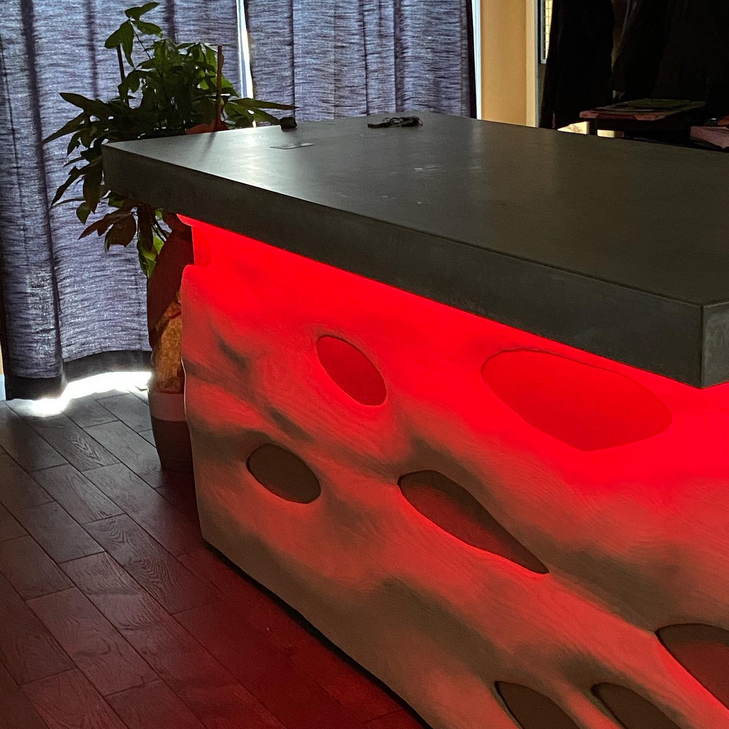 Progress pic
.
.
.
.
.
.
.
.
.
#art #sculpture #design #powercarving #arbortech #stihl #chainsaw #interiordesign #furnituredesign #cbus #columbus #ohio #columbusohio #sculpture #coffeetable #onlyincbus #arbortechie