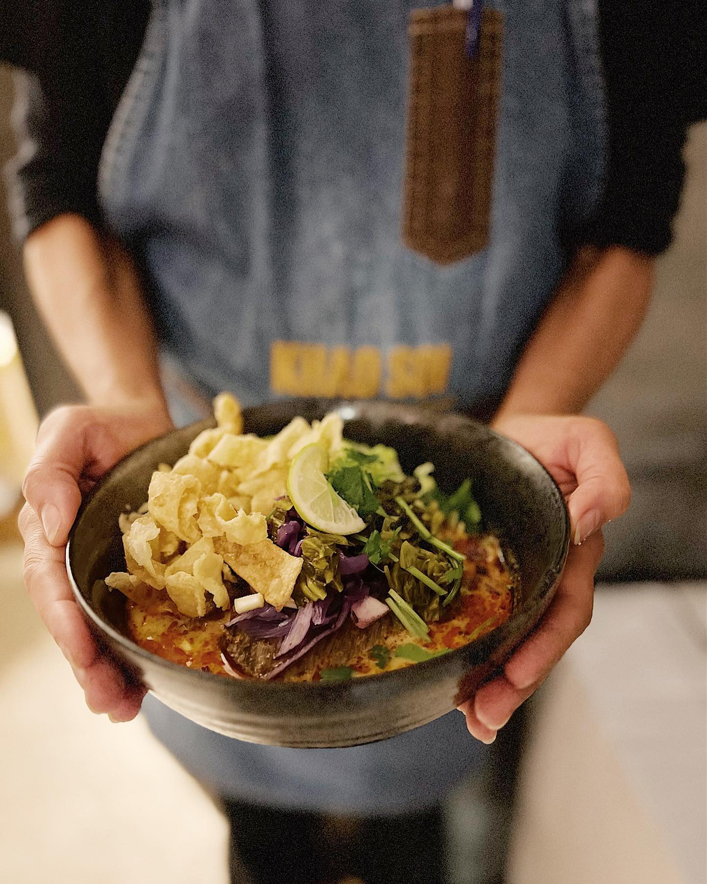 Runnings errands on this chilly evening? โฃโฃ
Stop by for some warming Khao Soi of your choice! Here you can see Khao Soi beef ๐โฃโฃ
โฃโฃ
Welcome! ๐โฃ
โฃ
โฃ
โฃ
โฃ
โฃ
โฃ
#khaosoi #thaifood #noodles #northernthailand #uppsala #uppsalacity