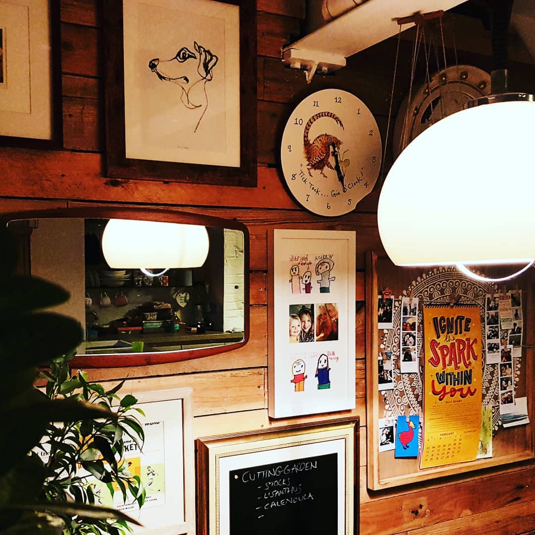 Using ALL the walls....
#homeiswheretheartis #pictureframing #frameyourlife #worthing #localbusinesses