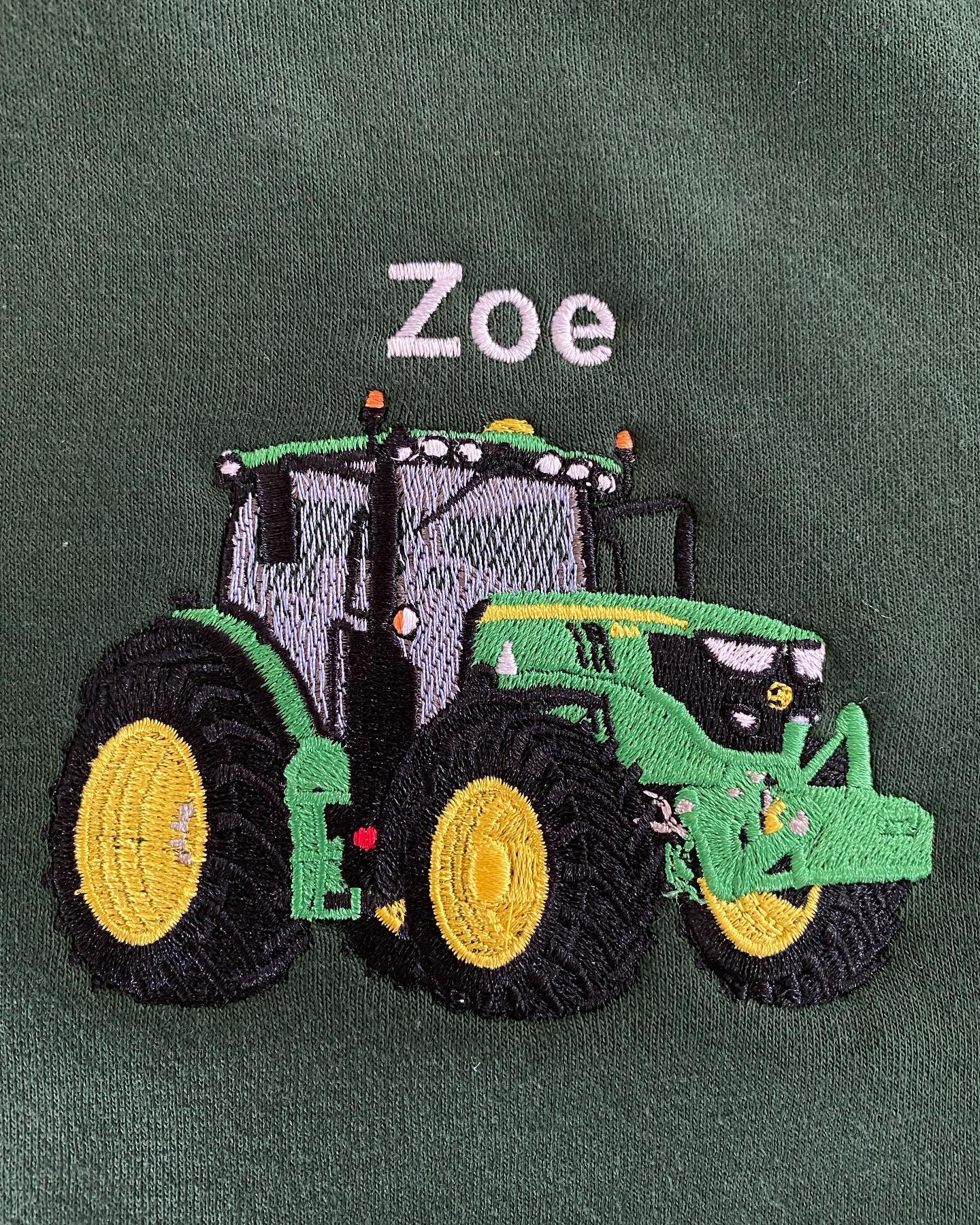 And I’m back… after some much needed time off. I’ll be answering all emails today, I hope you all had a lovely bank holiday ☺️ #backtowork #embroidery #mondaymotivation #supportsmallbusiness #localbusiness #totnes #dartmouth #kingsbridge #johndeere #tractor #farmlife #farming #farminglife #farmerswife #greenandyellow #agriculture #personalisedclothing