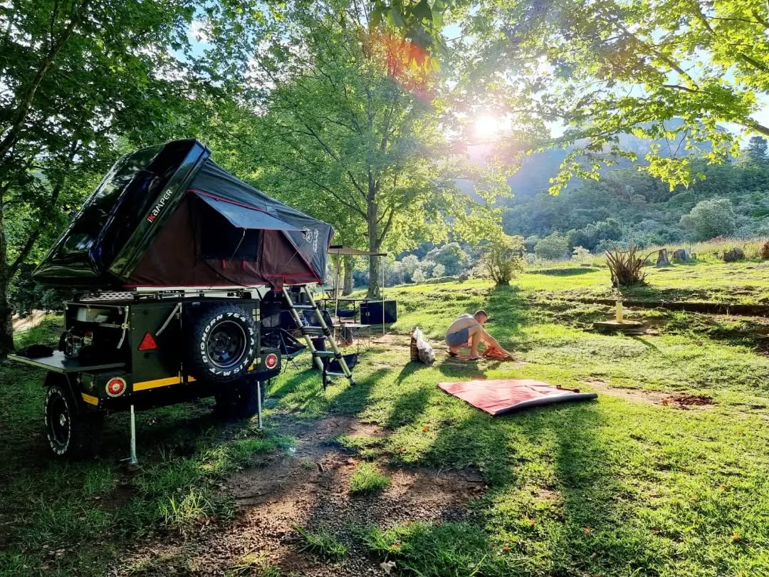 Love camping?
Then you have to check out this marvellous Metalian trailer! The Genie, with it's award-winning design, is a game-changer! Be prepared to make your next outdoor adventure a breeze, no matter the season!
With its sleek design and unmatched affordability, the Metalian Genie trailer brings luxury camping within reach. It’s a bit like having a cozy hotel room on wheels, complete with all of the amenities that you would need for a comfortable and unforgettable trip.
Whether you love camping or you just need to get away from it all (you know what we're talking about 😉), the Genie Metalian trailer is your ticket to embracing this chilly season while staying warm.
Don’t miss out on the chance for a dreamy winter getaway. Explore the world with a Metalian and be the envy of every other camper! 😉
