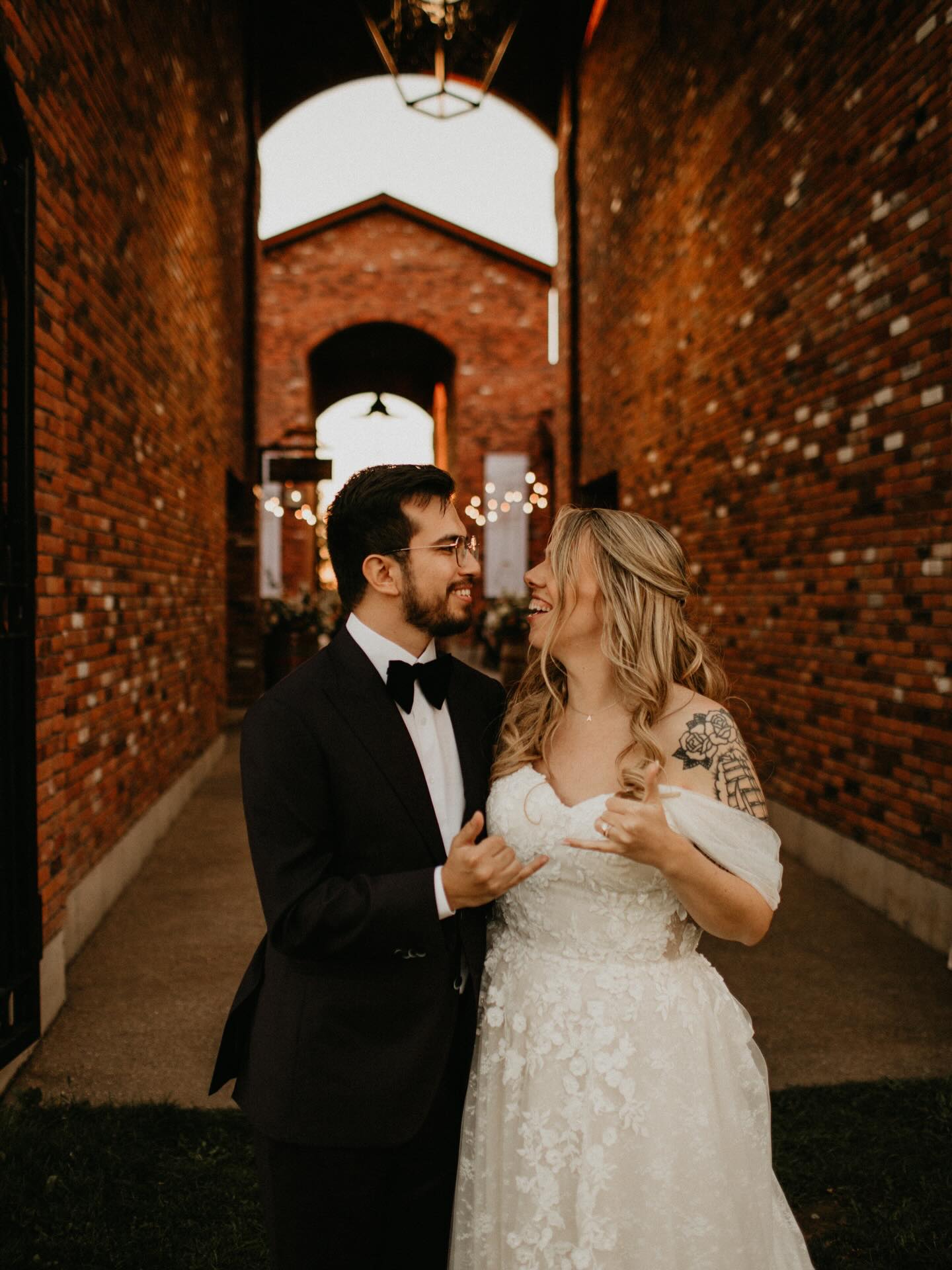 Manifesting more weddings at @theharewineco
I’ve shot here a few times and am always in awe of these spaces, the lighting, it’s all so good!