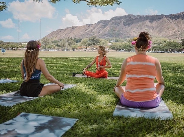 We are excited to be offering yoga class led by @iamveronikablanar at the Inner Connection: Spring Awakening overnight retreat in the majestic Makaha Valley 🤍 @awakenedmana @lucielynch
.
WHAT YOU CAN EXPECT:
- Yoga
- Ecstatic Dance
- Sound Healing Meditation
- Hi-Vibe Meals
- Holistic Vendors
- Community Fire
- Campout & More!
.
Check our stories for more info ✨
