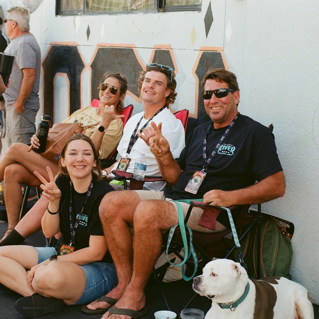 👀Caught spectating with 🐶Ozzy...🖤River's friends and family play a HUGE role in River's foundation by volunteering, being board members and junior board members, and making personal donations. This year, Ryan at Santa Cruz Mobile Detailing donated approximately $1,000 in mobile detailing to the raffle. We can't thank you all enough for so much love.
📸 @trinityroseweddings
#santacruz #community #thinklocalfirstsantacruz #riverforever #riverbirchallfoundation #skatelife #skatefam