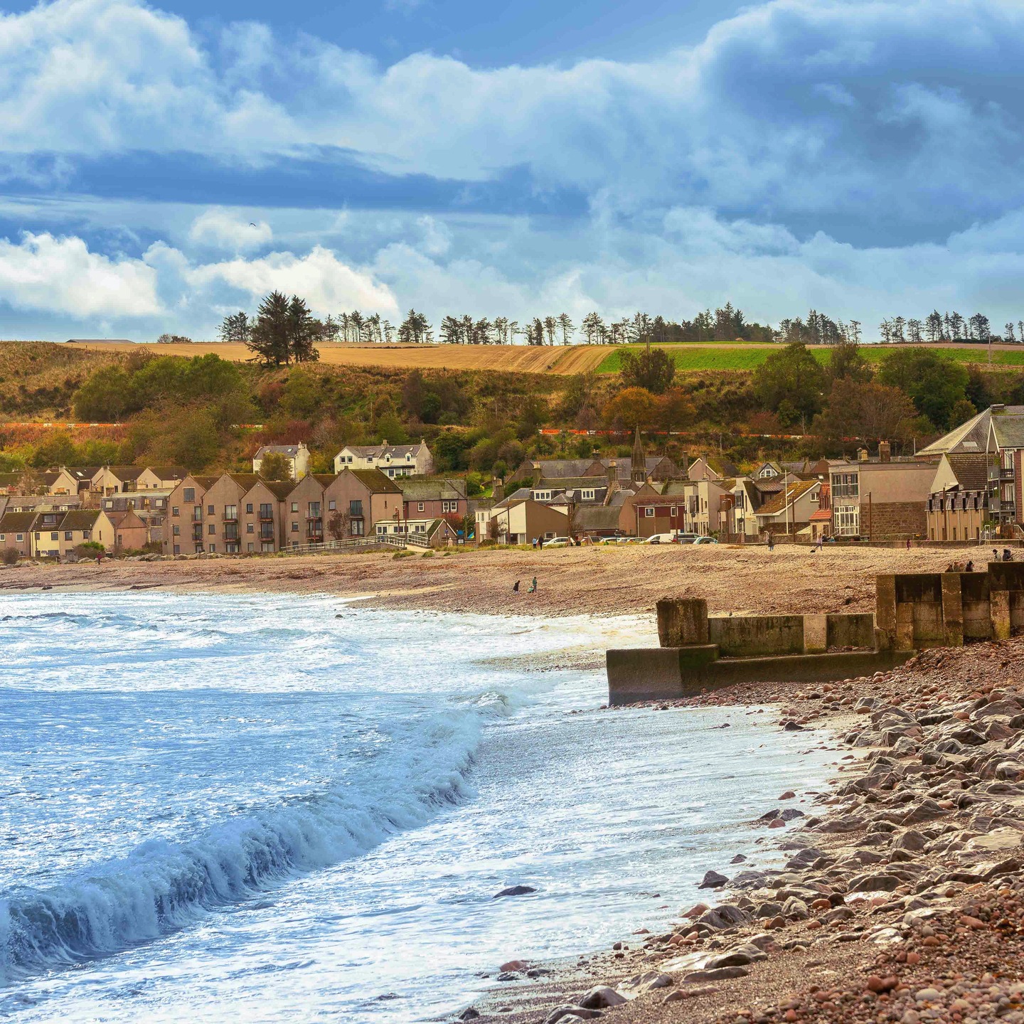 South-facing coastal view at Stonehaven Beach.
#stonehaven #stonehavenbeach #aberdeenshire #scotlandcoast #scottishcoast #northseacoast #scotlandtravel #visitscotland #explorescotland #discoveraberdeenshire #scotlandphotography #scotlandscenery #coastalviews #seascapephotography #coastalphotography #landscapephotography #naturephotography #travelphotography #coastalliving #coastalwalks #ukcoast #uktravel #beautifulscotland #hiddenscotland #earthvisuals #earthfocus #ourplanetdaily #moodycoast #outdoorscotland
