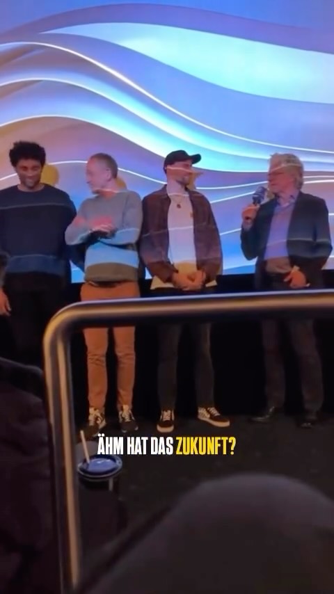 Hat die Natur in Hagen Zukunft?
Diese Frage wurde mir auf der Premiere der Heimatabend Hagen Dokumentation gestellt und ich habe folgendes geantwortet✨
für alle, die sich auf jeden Fall mit anmelden möchten, um an der Lenne oder Volme weiterhin aufzuräumen Richtung Sommer hin, könnt ihr euch gerne einfach jederzeit bei uns über Instagram oder auch über unsere Mail-Adresse. hallo@freigefuehl.de oder über das Kontaktformular auf unserer Webseite melden. Wir freuen uns auf euch. Bis dann geh raus in die Natur erlebt sie uns seid live dabei.
#heimatabendhagen #hagen #wdrdoku #freigefuehl #wdr