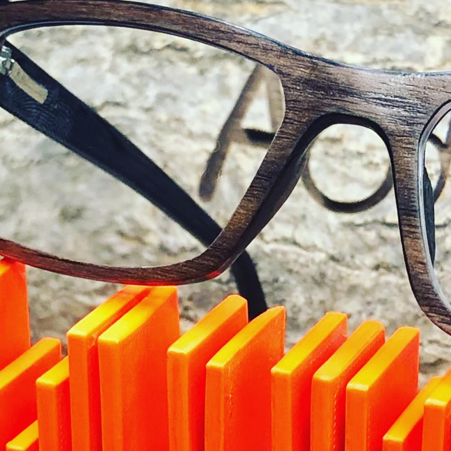 Model 11
#adneum #geheimtippbergen14 #holzbrille #selbstgemacht #woodglasses