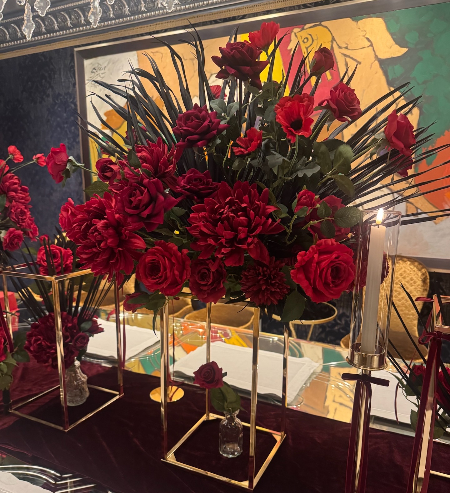 This is where faux earns its place.
Up close, it’s about tone, movement and layering — not whether it’s real.
No wilting, no colour shift, no time pressure. Just considered composition that looks as good at the end of the night as it did at the start.
Chosen and styled properly, faux florals photograph beautifully and hold their impact long after the candles go out (even though these are led 😉)
#Fauxflorals
#FloralDetails
#EventStylingDetails
#ConsideredStyling
#designledflorals