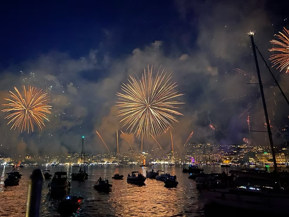 ✨ Feux d’artifice de Cannes 2026 – Sortie en bateau ✨
Si vous souhaitez vivre une expérience inoubliable lors du Festival Pyrotechnique de Cannes,
nous vous invitons à embarquer avec nous aux dates suivantes :
4 juillet, 14 juillet, 22 juillet, 4 août, 15 août et 24 août 2026.
🕖 Horaires : 19h – 23h
🚤 Sortie en bateau
🥂 Apéritif inclus
👨✈️ Skipper & carburant inclus
💶 Tarif : 50€ par personne (places limitées)
Une soirée magique en mer pour admirer les feux d’artifice dans un cadre exceptionnel #bateau #boat #cannes #fireworks #enjoy