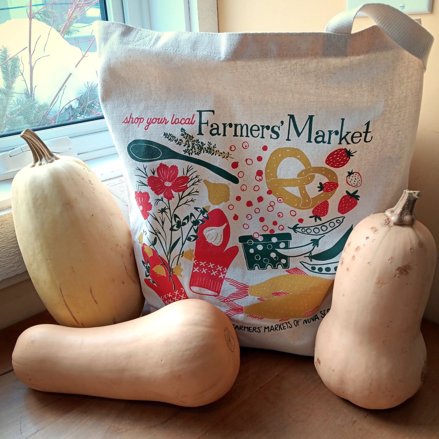 This week's WFM2Go orders were all about squash! It is the perfect time of year to add some squash to your meals - may I suggest roasted or in a delicious, warm soup?â
â
#wolfvillefarmersmarket #wolfville #annapolisvalley #novascotia #farmersmarket #wfm2go #shoplocal #eatlocal #buylocal #supportlocal #freshproduce #community #letsdothis