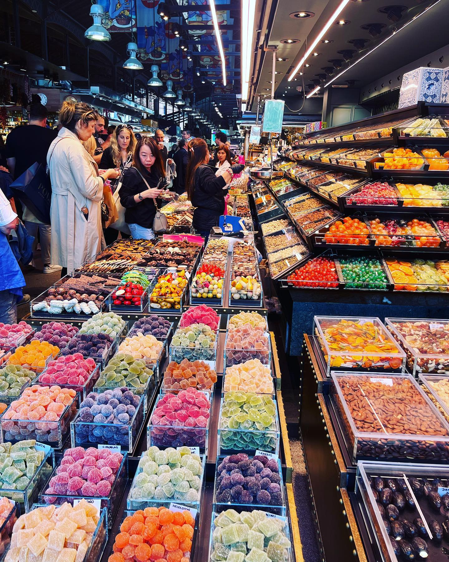 Just returned from a short break in Barcelona what an experience La Boqueria market was. The colours, sounds and smells were such an inspiration! #barcelona #spain #soap #shampoo #essentialoil #minibreak #sitges #market #lasramblas #sustainable #recycle #wales #laboqueria