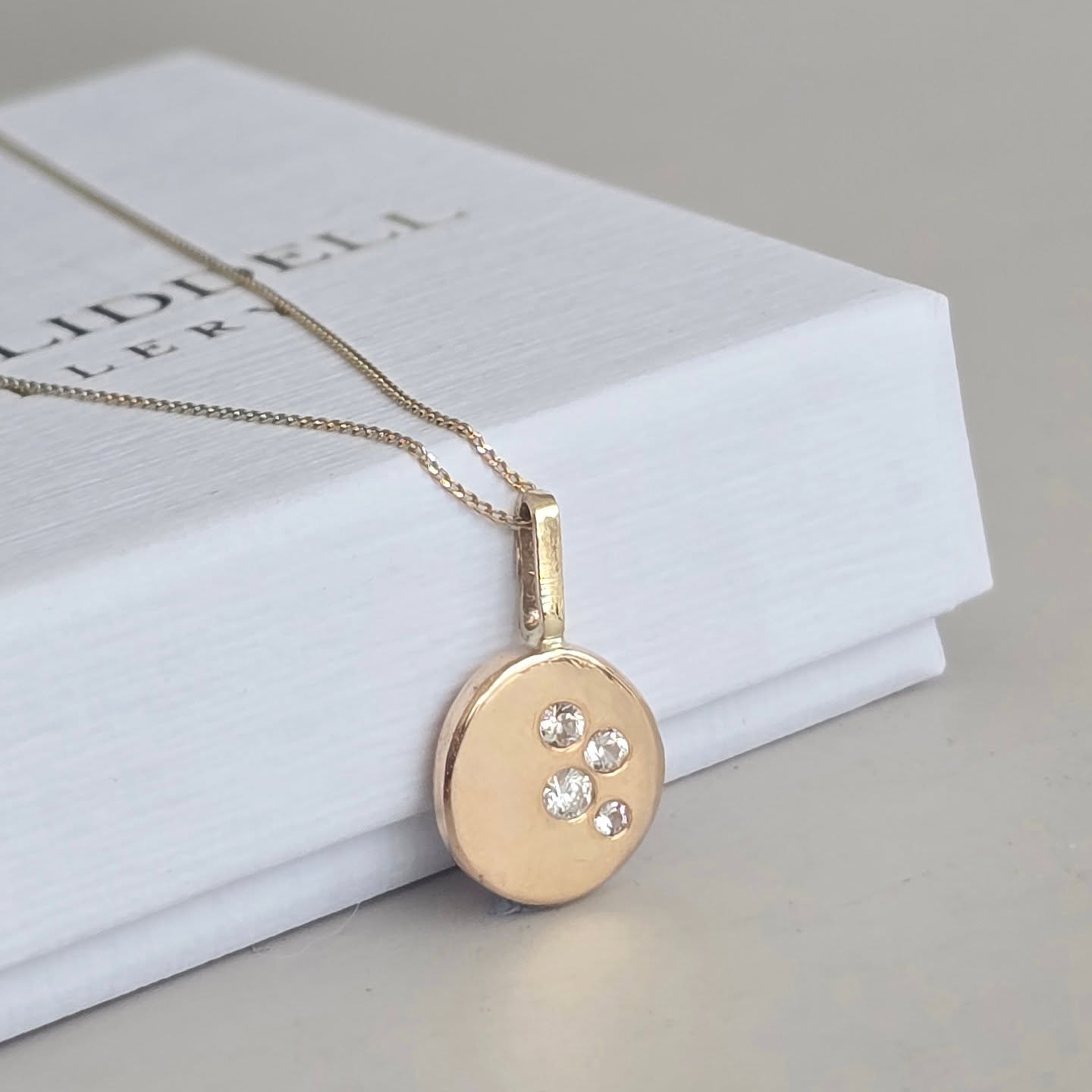 ✨ A very personal piece ✨
I made this necklace a while ago using gold from my dad’s old chain/pendant. I melted it down into a little nugget, hammered it flat and turned it into a pendant I can wear every day 🤍
The four stones represent myself, my husband and our two boys—a tiny reminder of what matters most.
There’s something incredibly special about reworking sentimental metal rather than letting it sit in a drawer. It carries its history forward, but in a new way—your story, continued.
This piece has got me thinking, with silver and gold prices continuously going up, I may start offering something similar, where you can transform old, meaningful gold into a bespoke pendant or keepsake, with stones to represent the people you love. What do you think?✨️