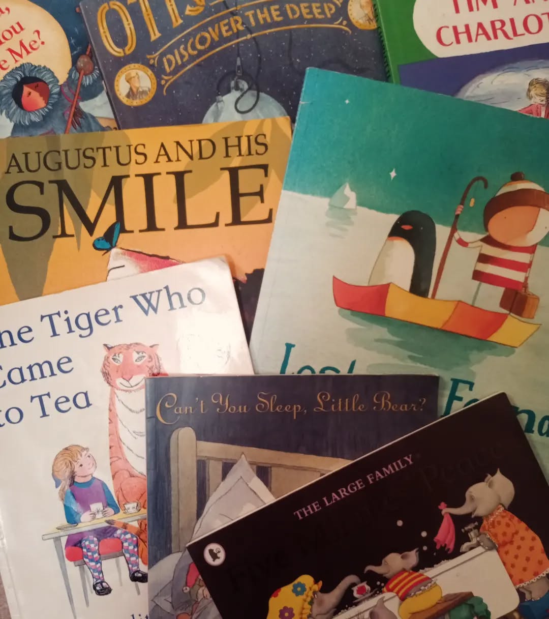 Having fun today reviewing some of my all time favourite picture books for the website....it's bringing back happy memories of hours on the sofa reading to little people! So many wonderful books to choose from!